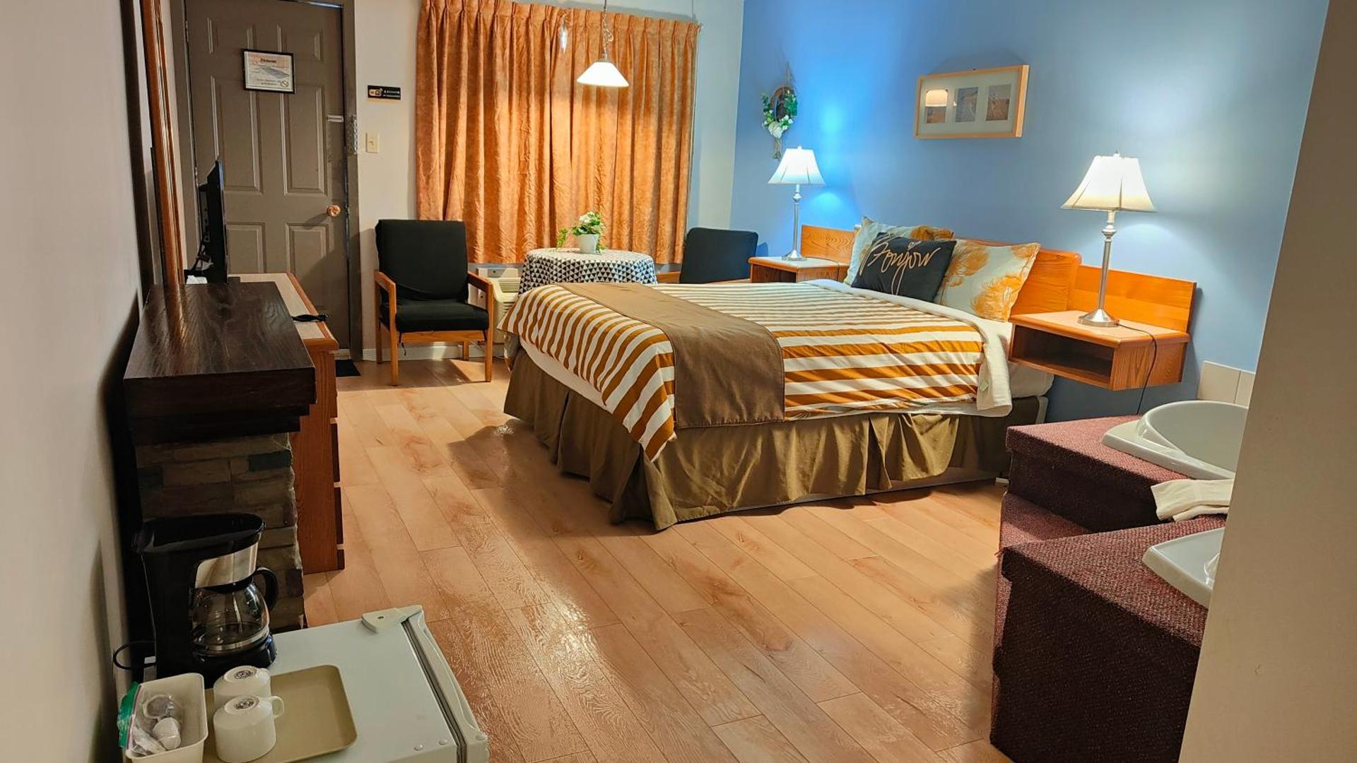 Camera Queen con Jacuzzi - Non Fumatori