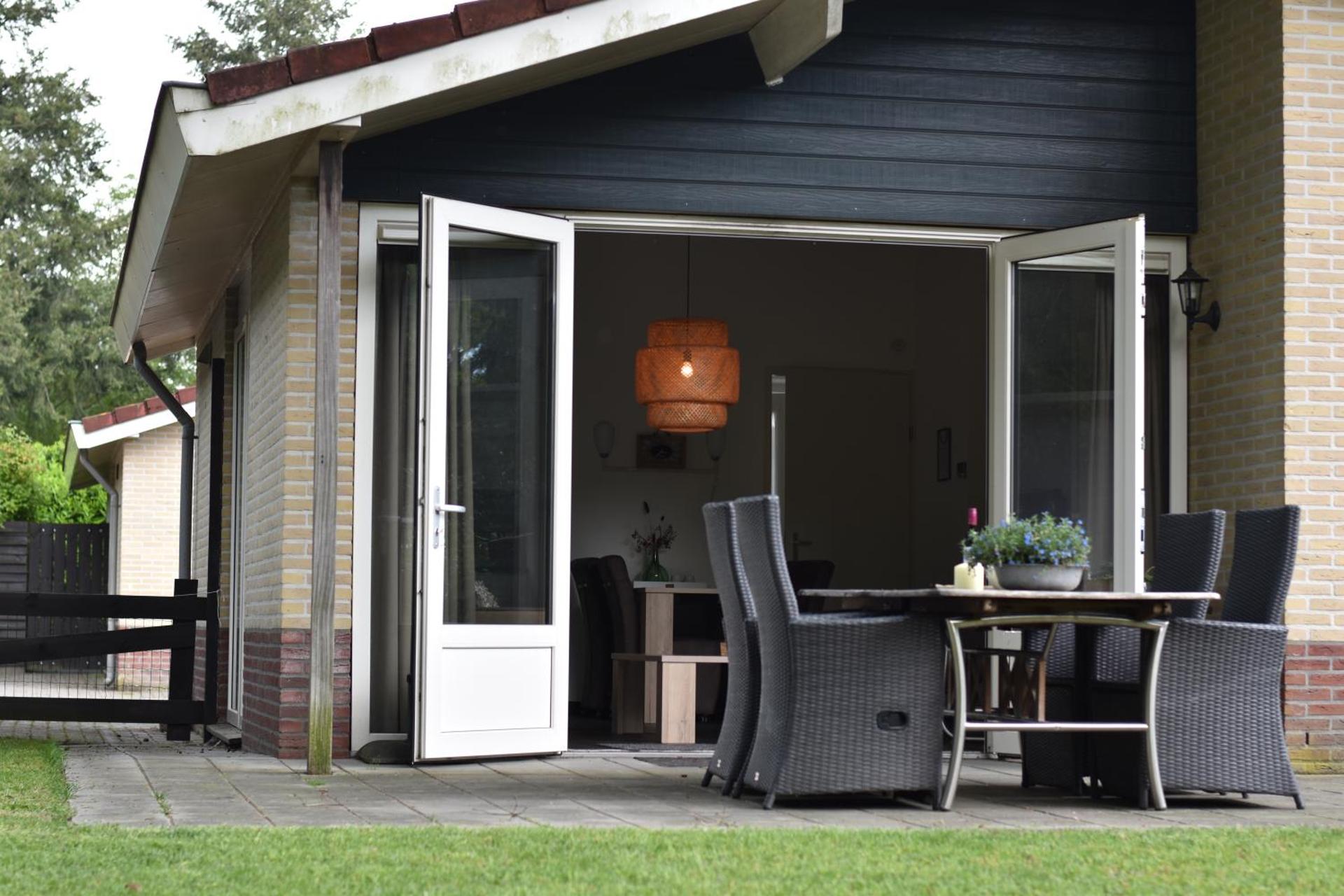 Huinerhofje 3 - Vrijstaand, grote tuin, rust en veel privacy nabij uitgestrekte bossen