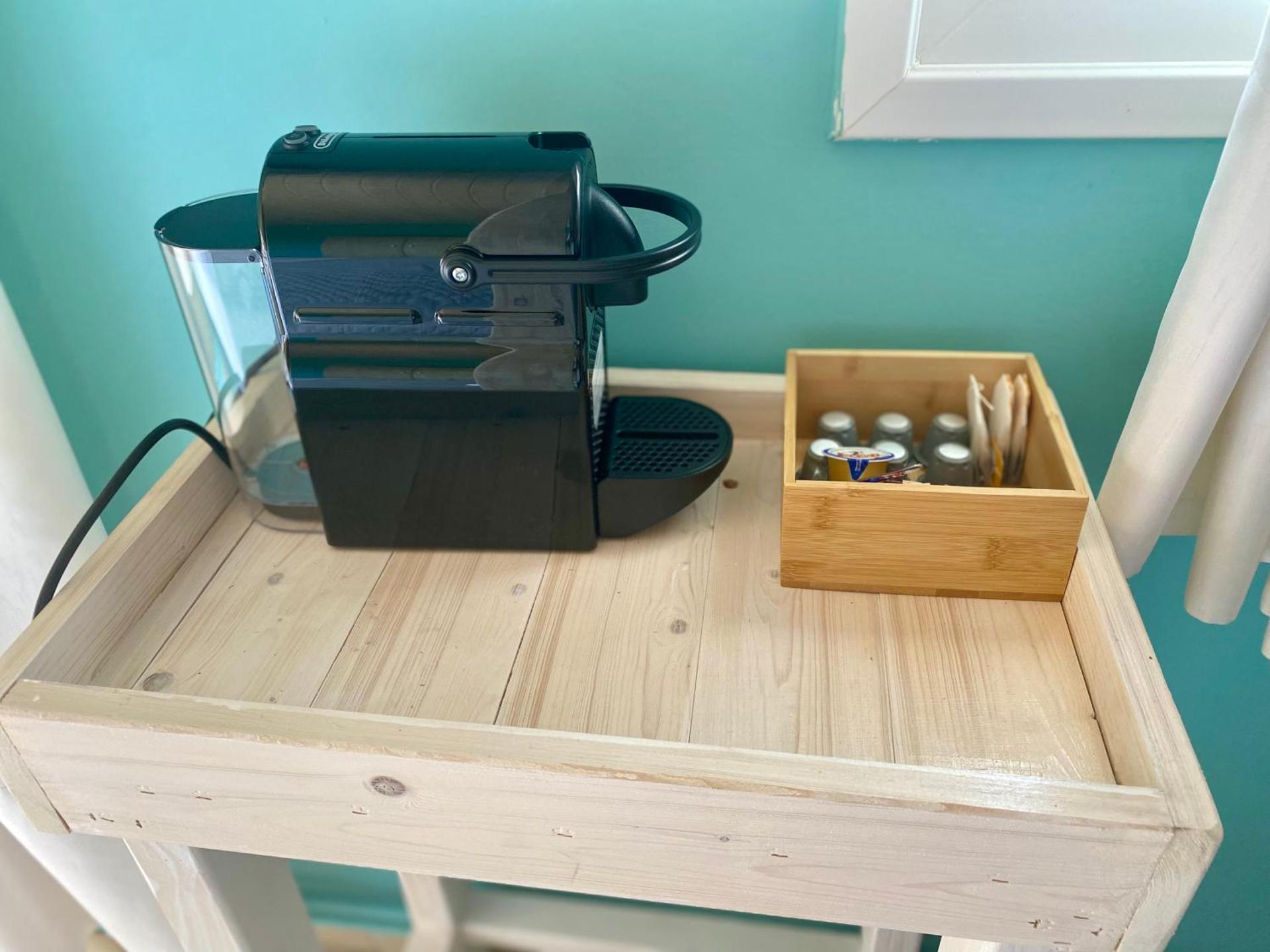 Coffee/tea facilities