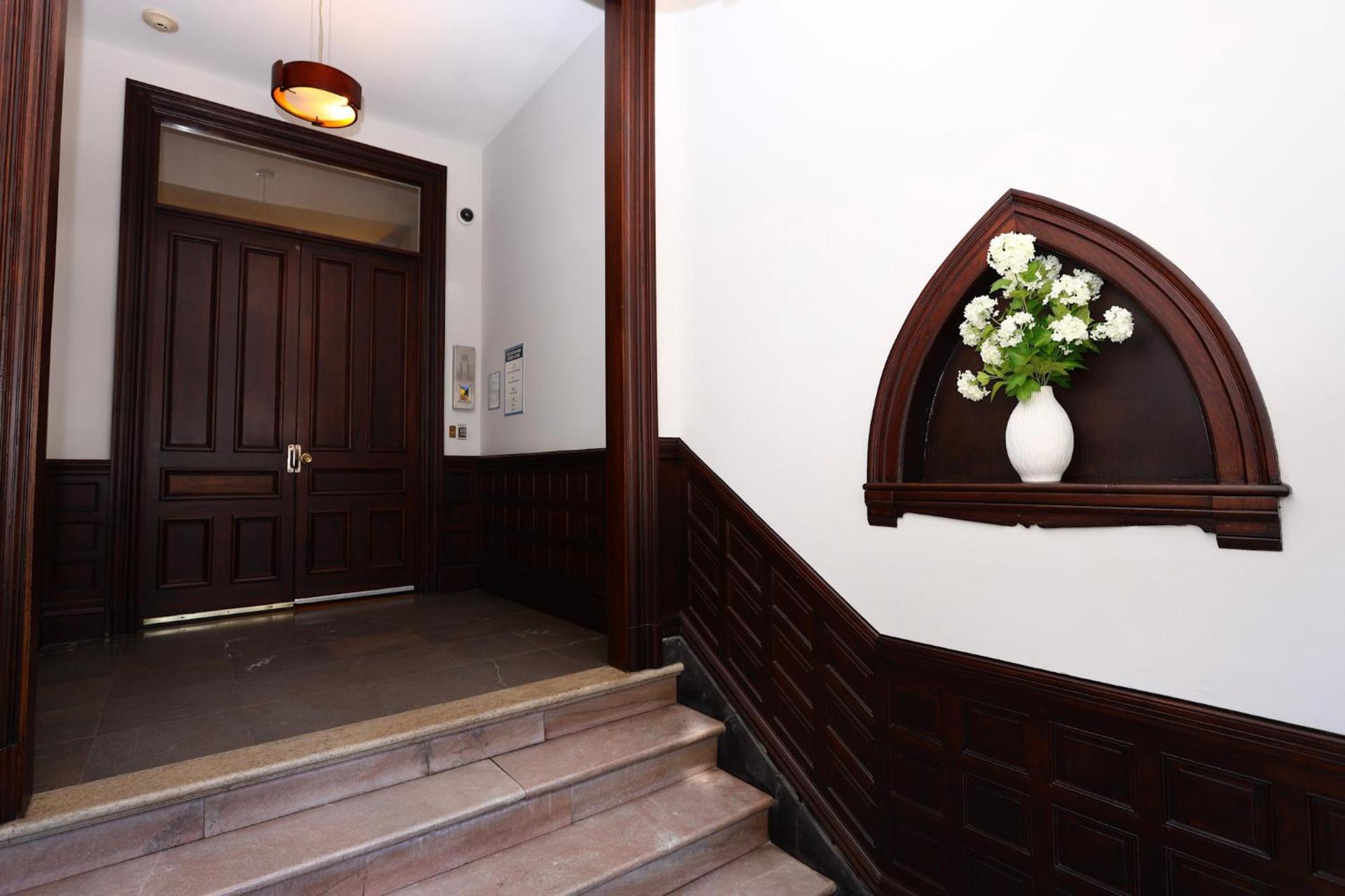 Comfortable Studio in Back Bay, Newbury St. #7