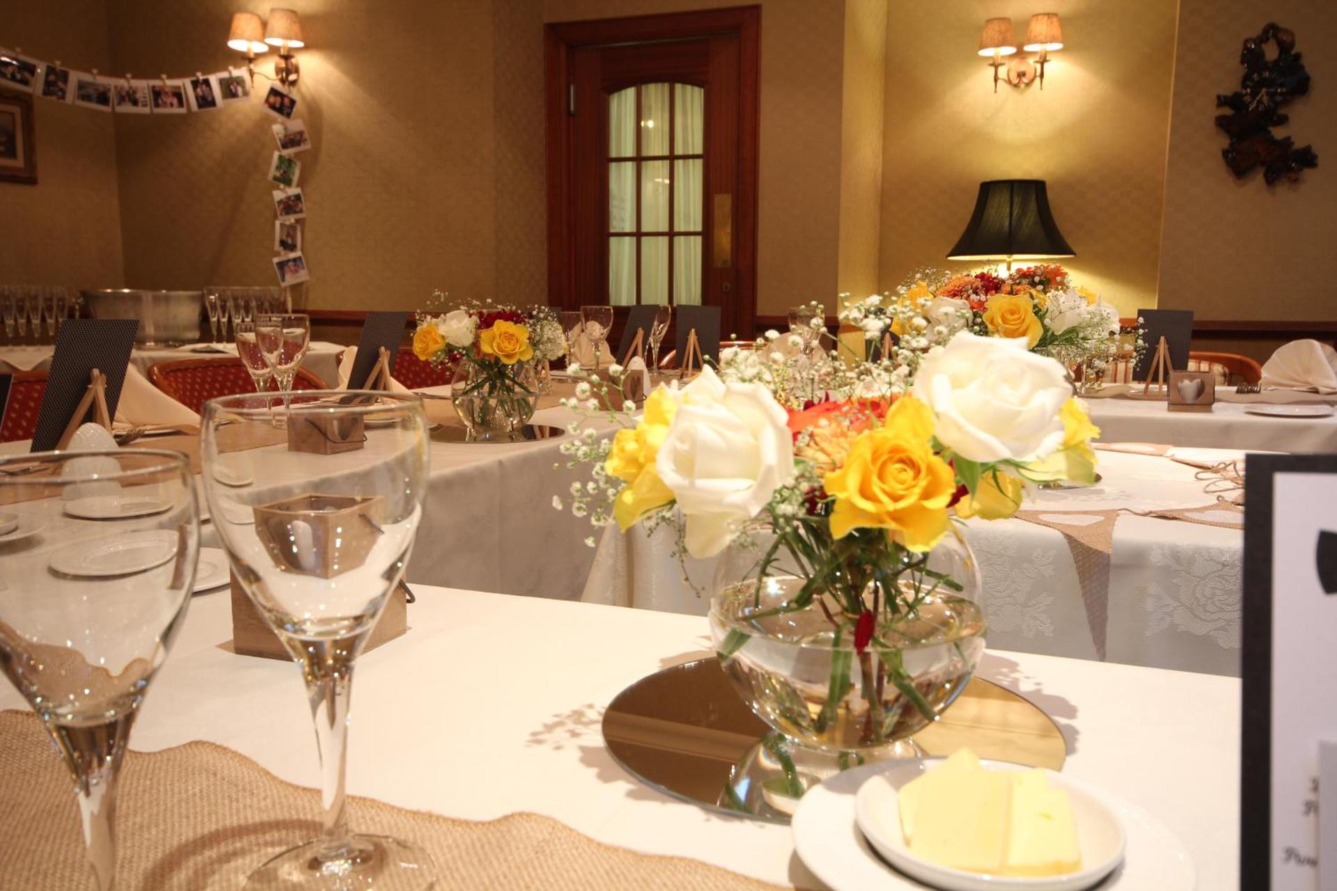 Restaurant/places to eat