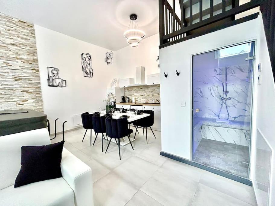 loft des désirs hammam, jacuzzi