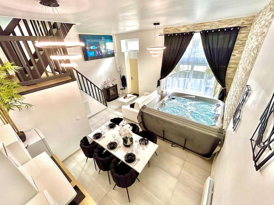 loft des désirs hammam, jacuzzi