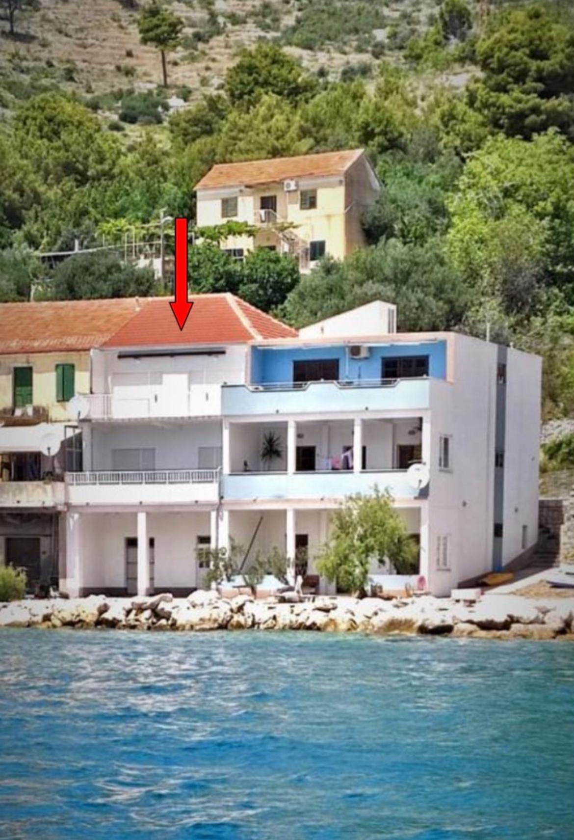 Seafront Studio-Apartment