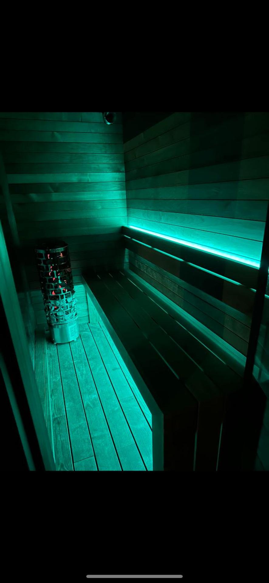 Hullám Panorama & Jacuzzi