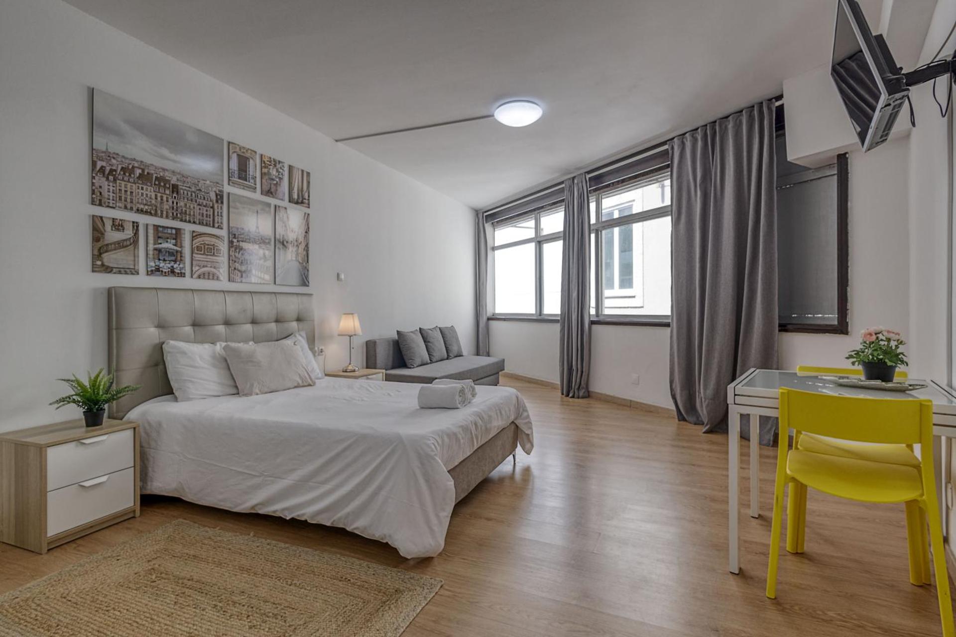 Travel & Live Aliados Apartment