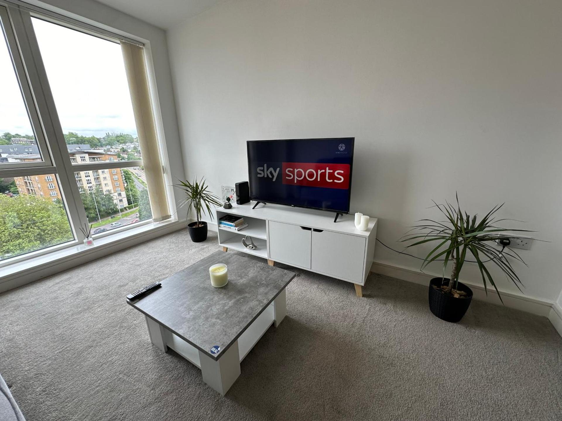 Luxury 1 Bed Apartment Hemel Hempstead Sleeps 4 Luton Airport Nearby