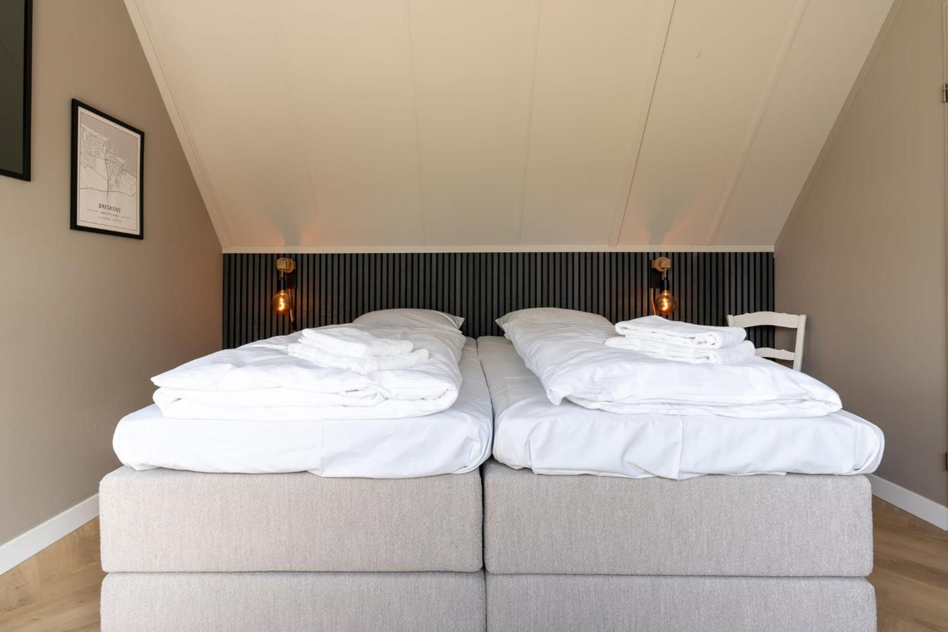 Hello Zeeland - Vakantiehuis Dunen260