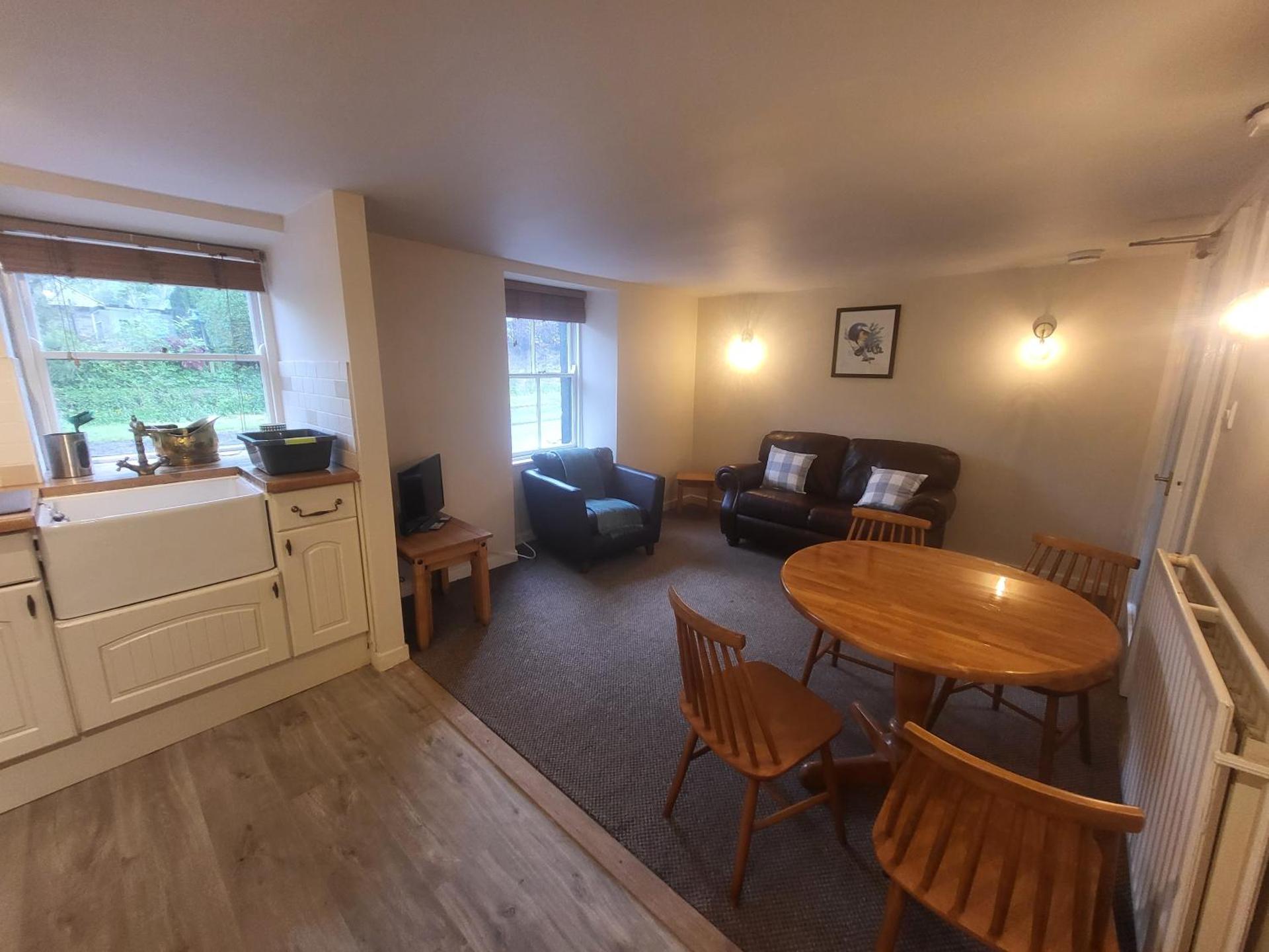 THE Waterloo Arms Hotel