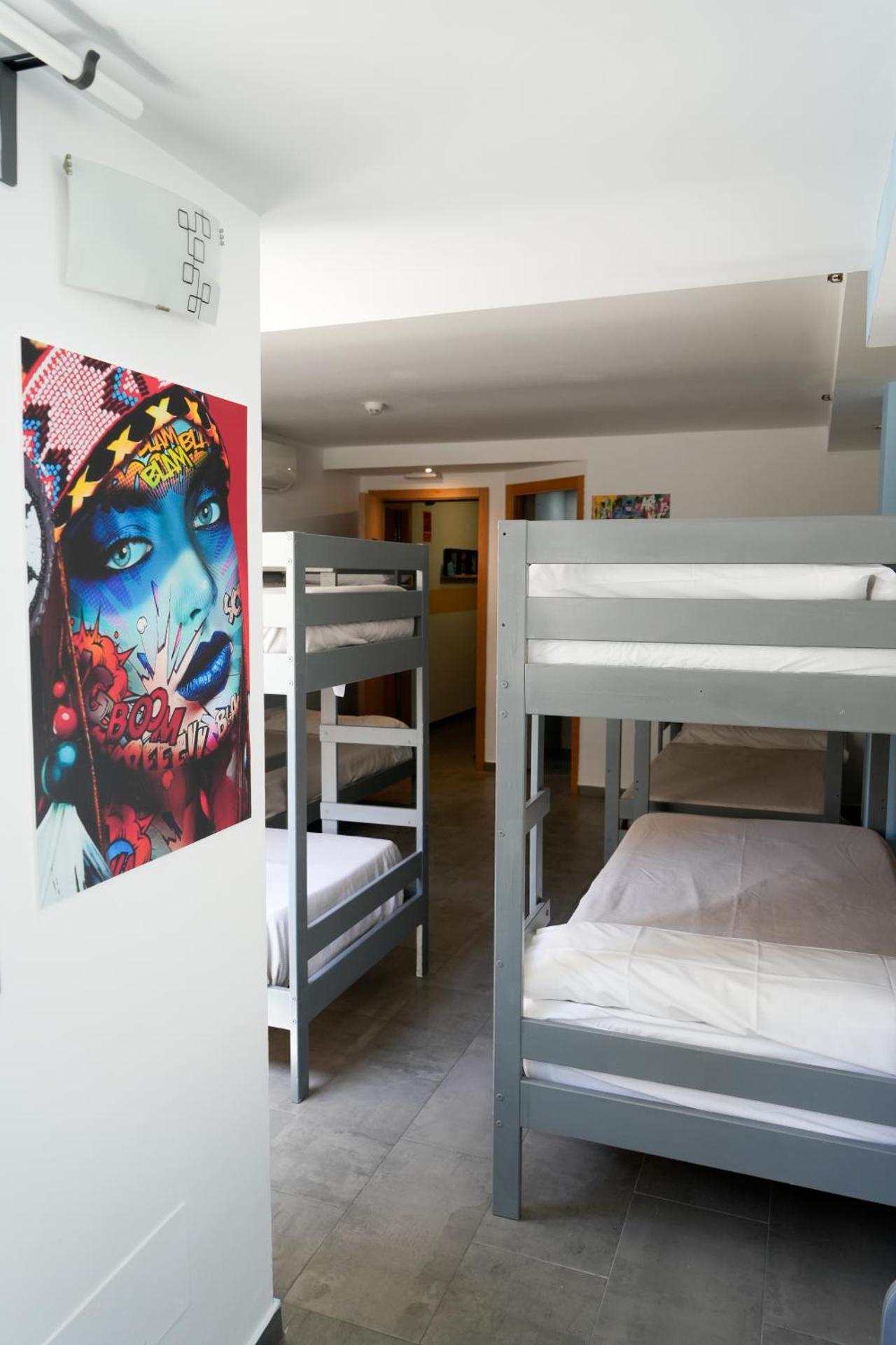 New Art Hostel - Albergue Juvenil