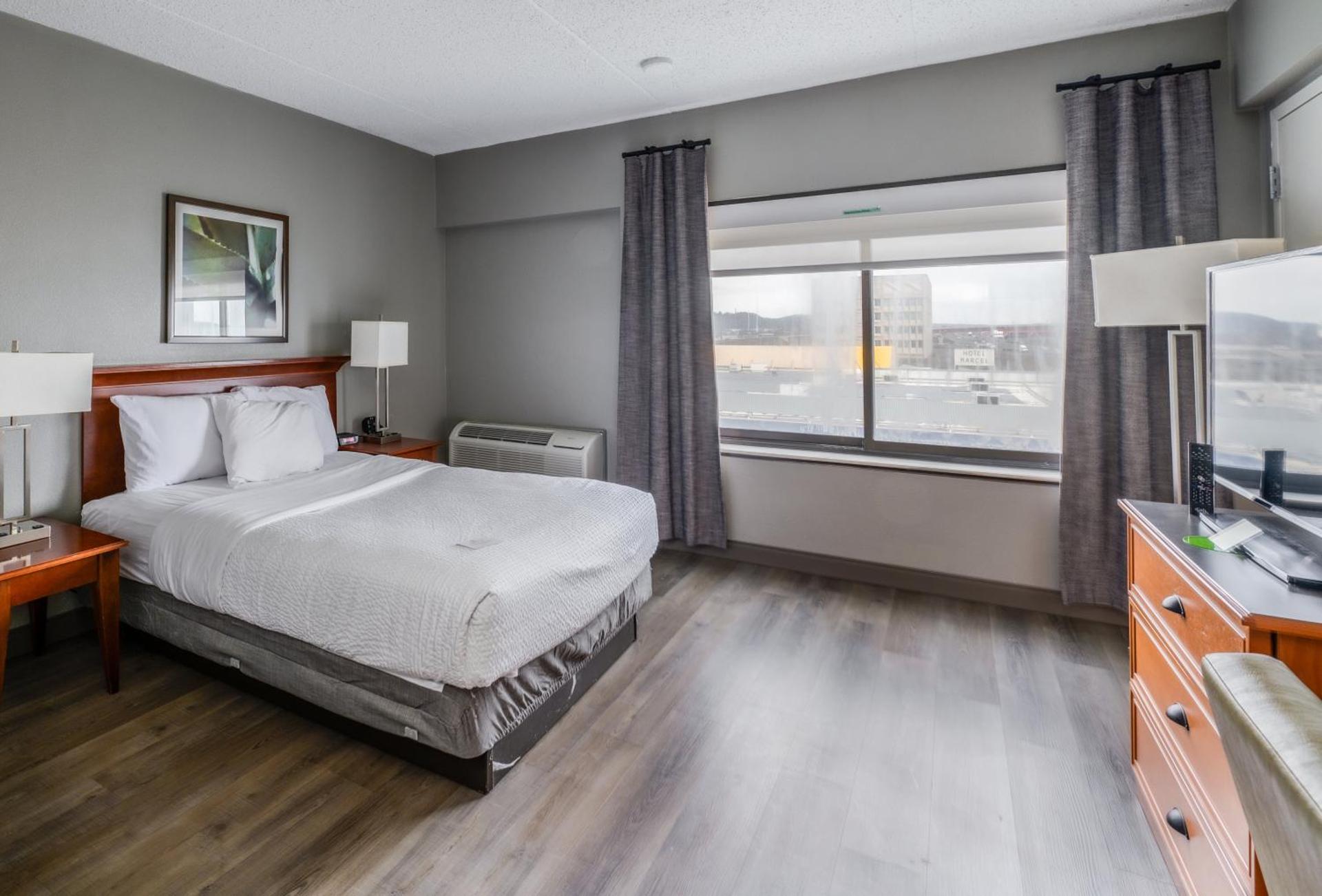 Queen Room - Disability Access