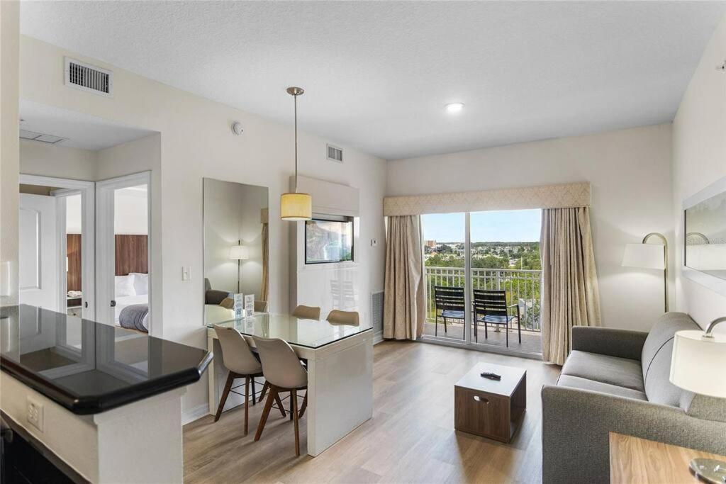 Premier Resort Condos Near Disney & Universal