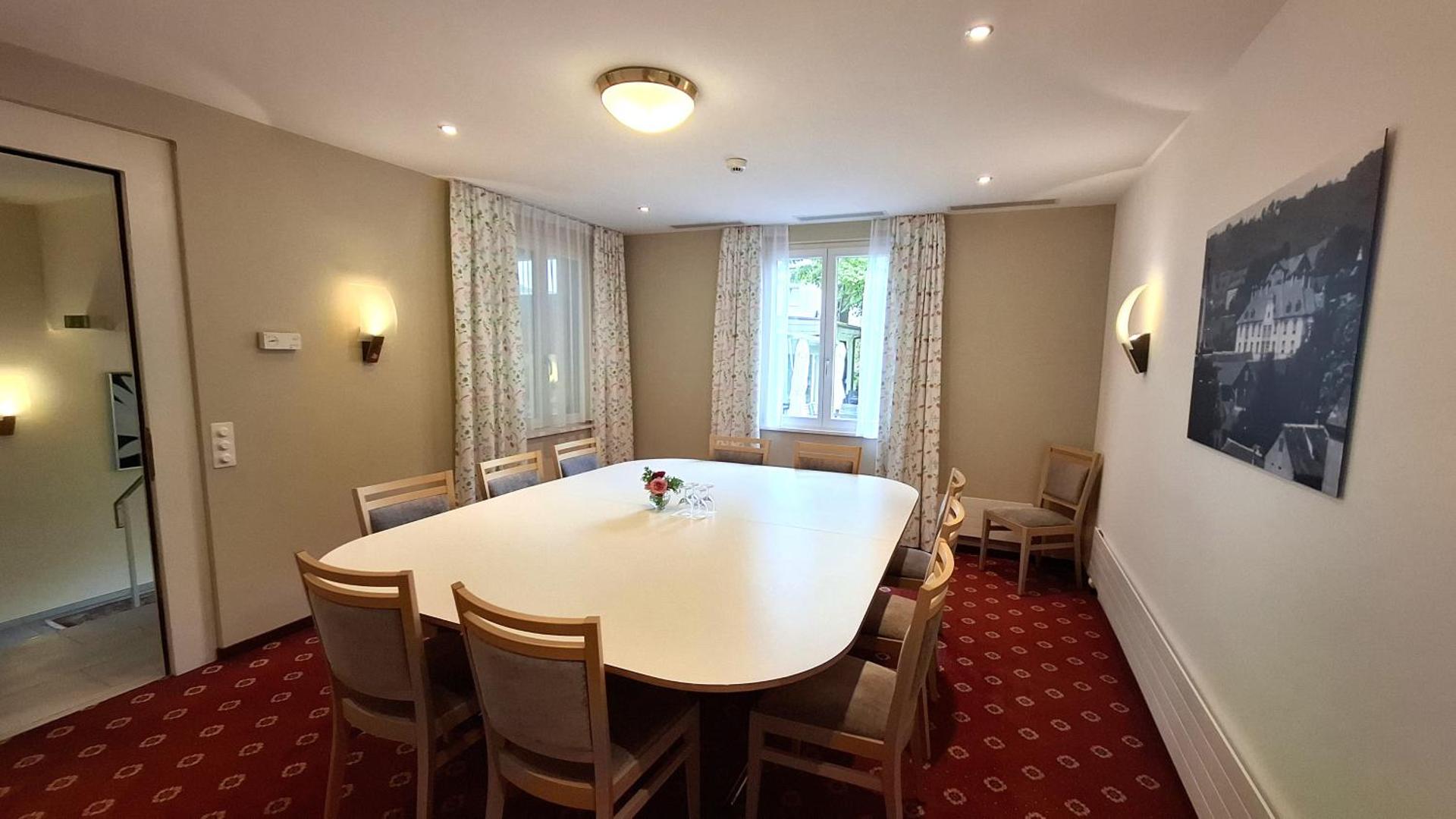 Meeting/conference room