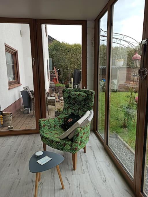 schön eingerichtet Wohnung