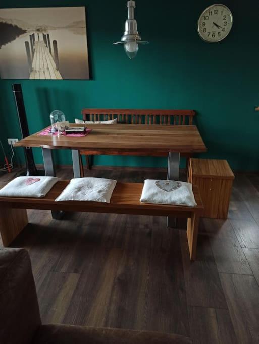 schön eingerichtet Wohnung