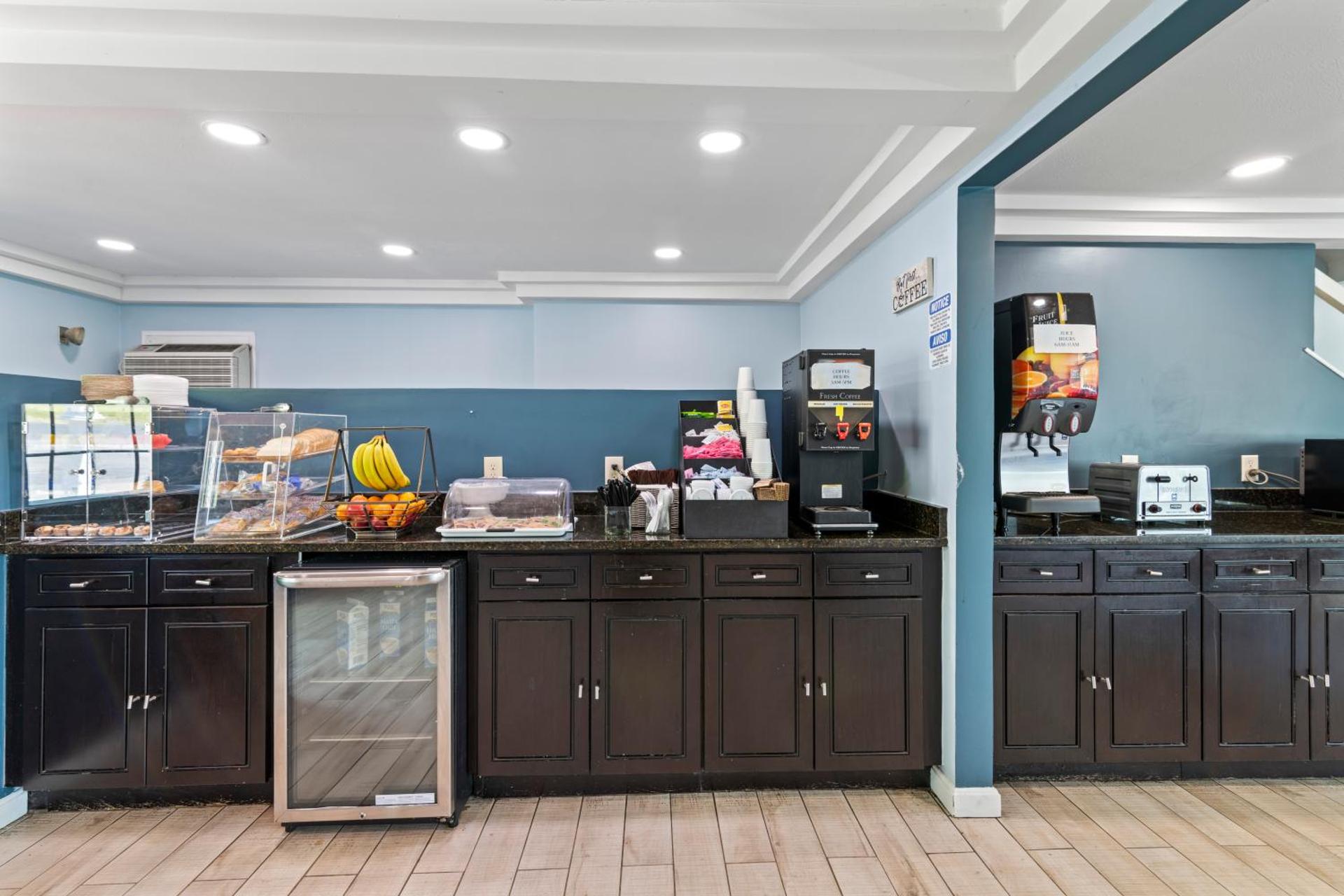 Coffee/tea facilities