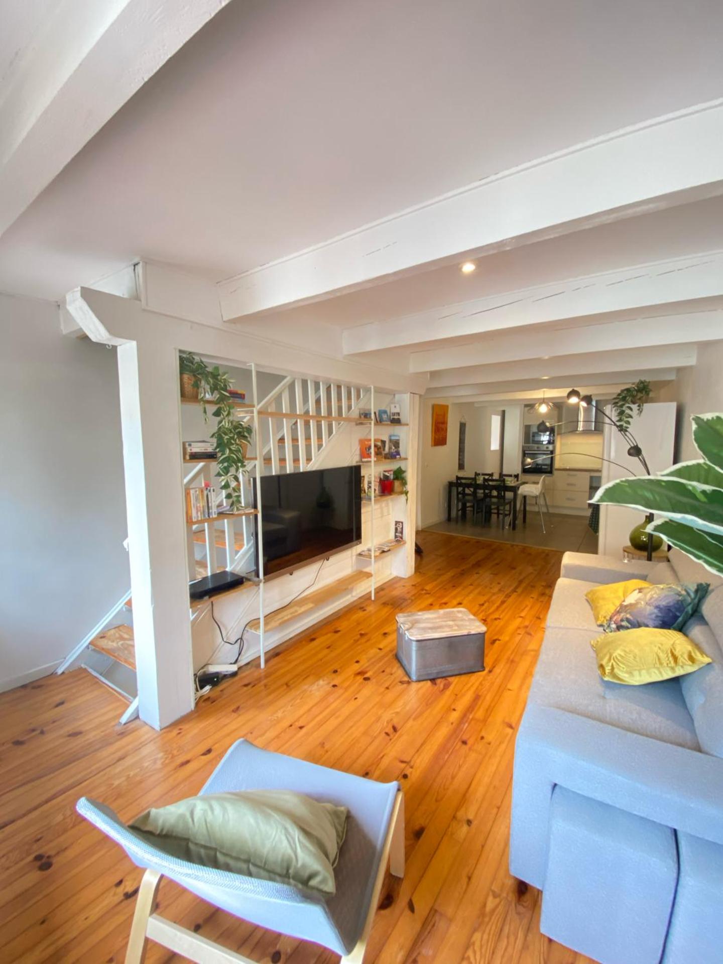 Communal lounge/ TV room