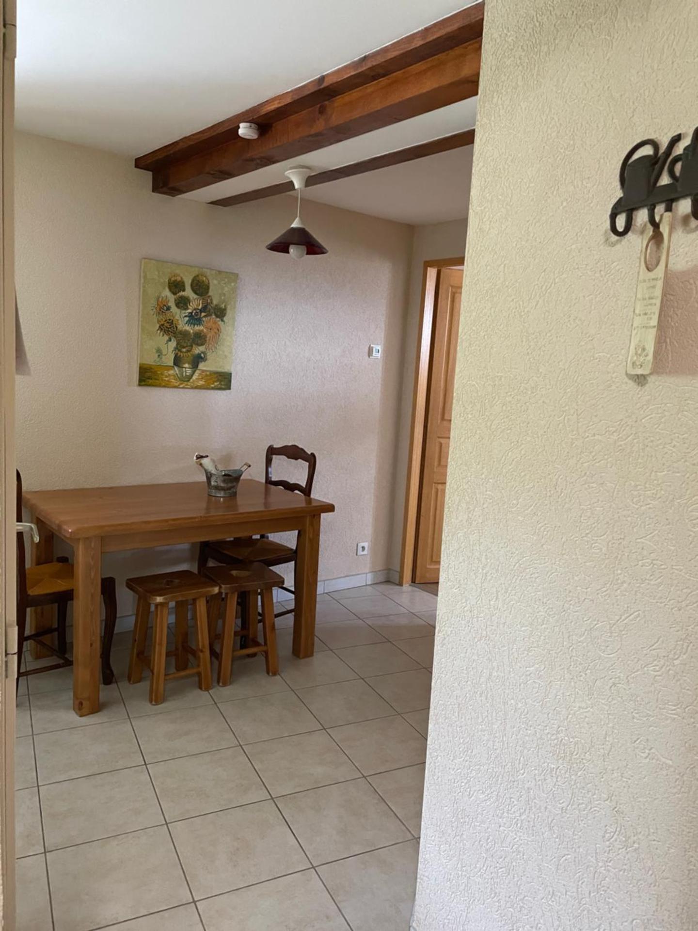 Family Room (2 Adults + 2 Children)