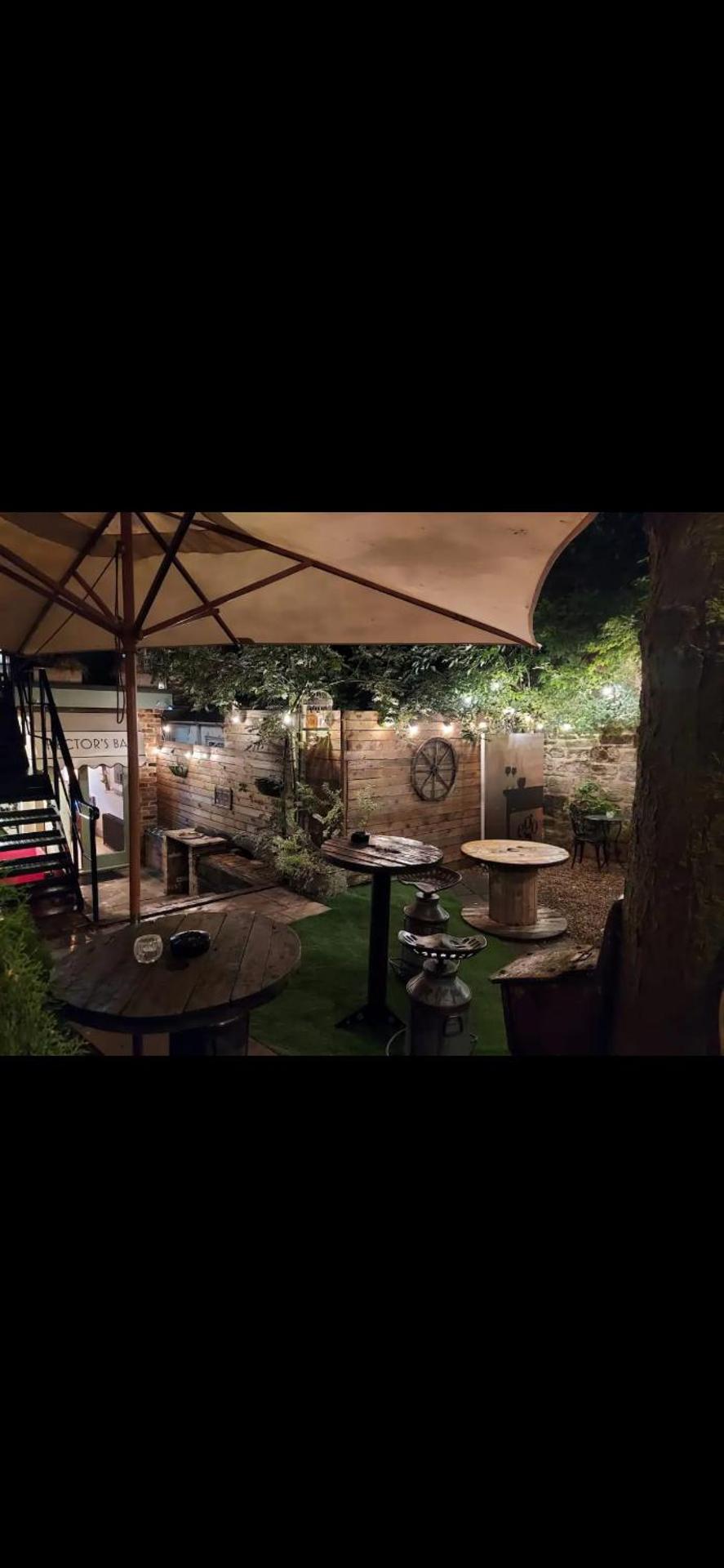 Vivians rooftop apartments