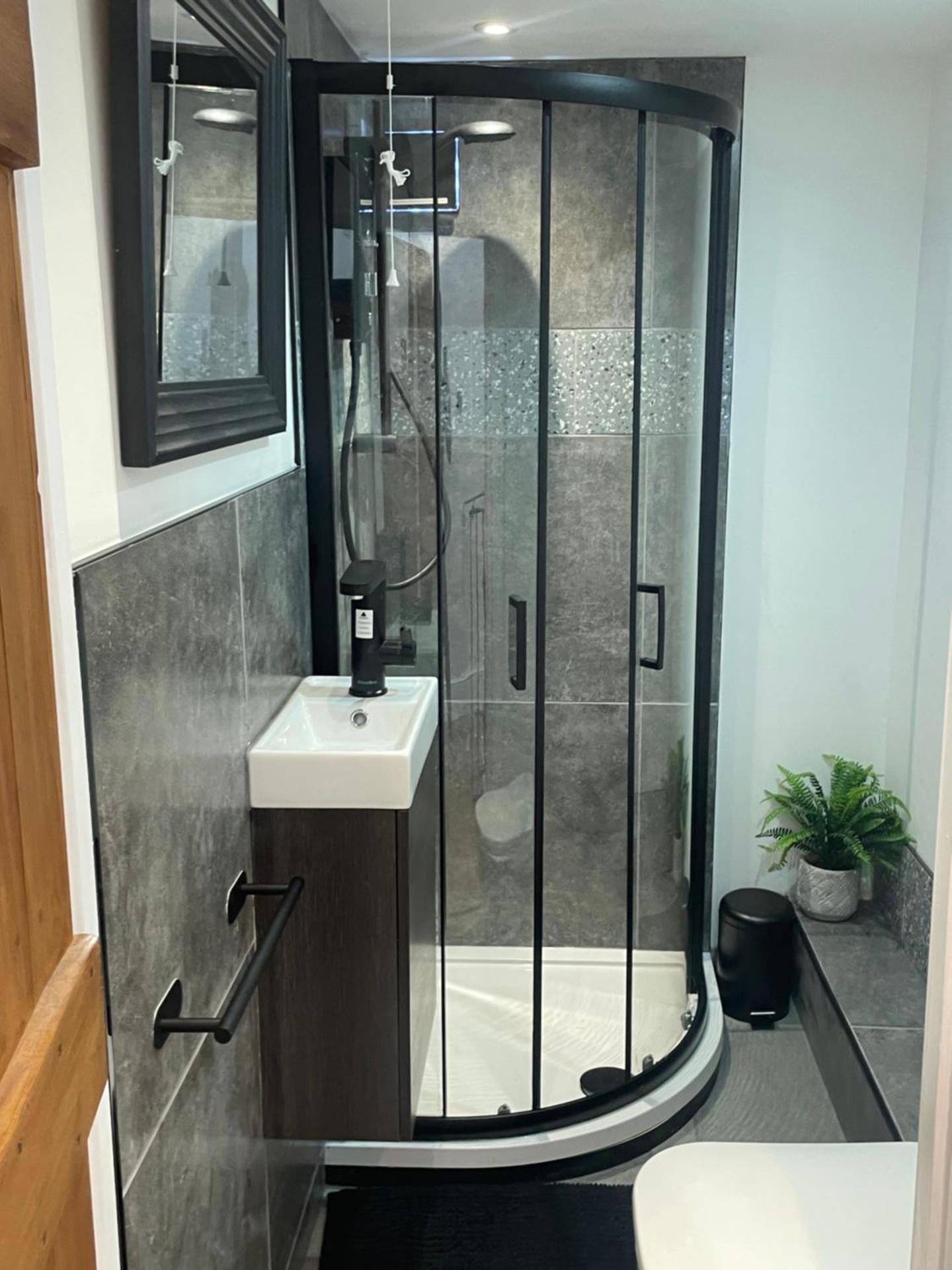 Vivians rooftop apartments