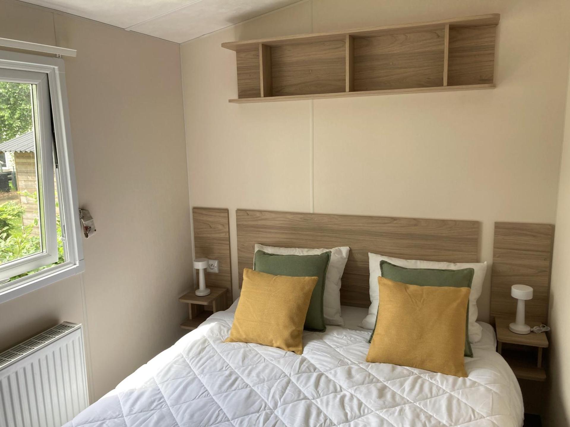 Chalet Between Ostend and Bruges