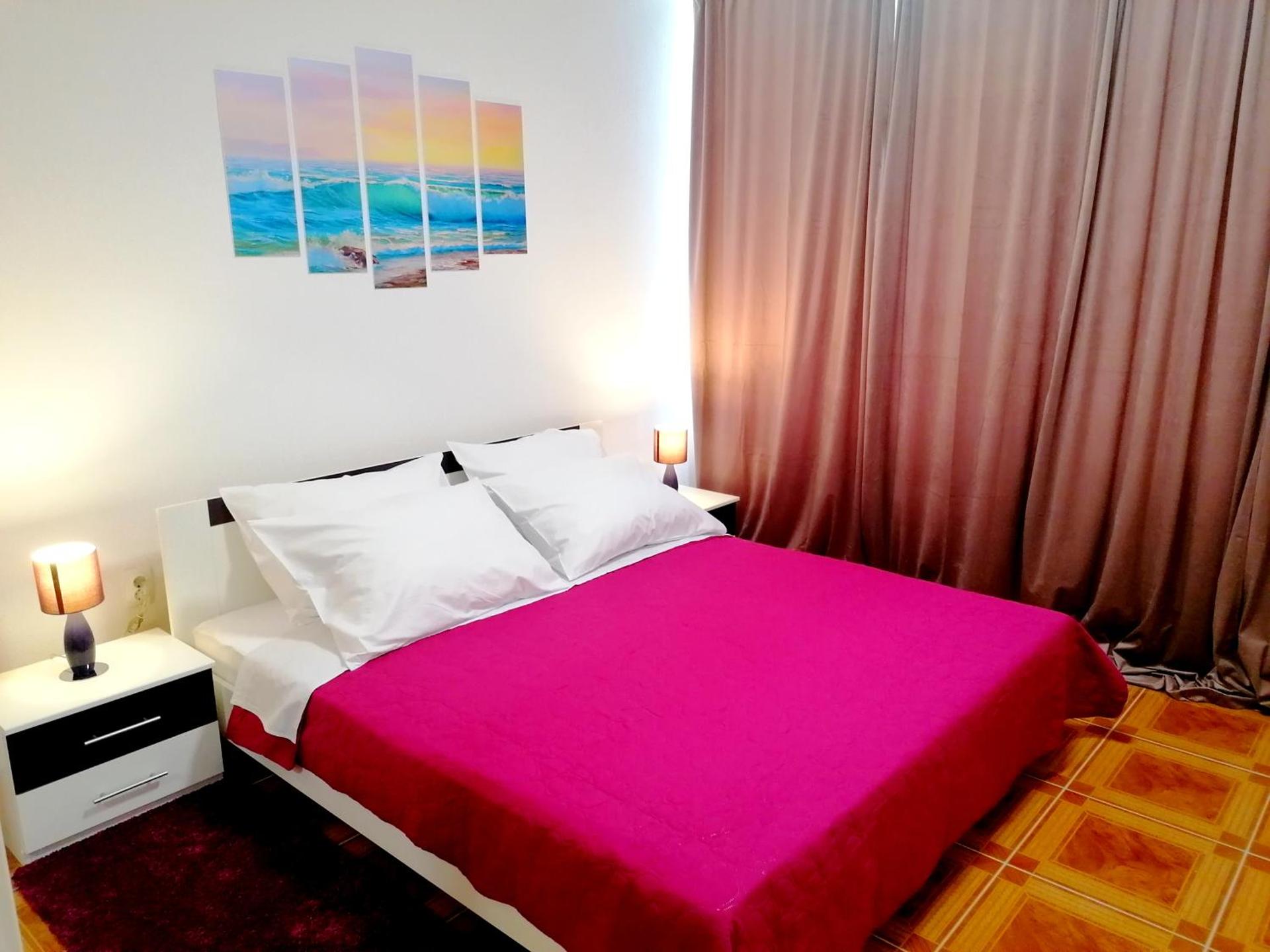 TRI KRALJA - THREE KINGS Apartments in the center with private parking