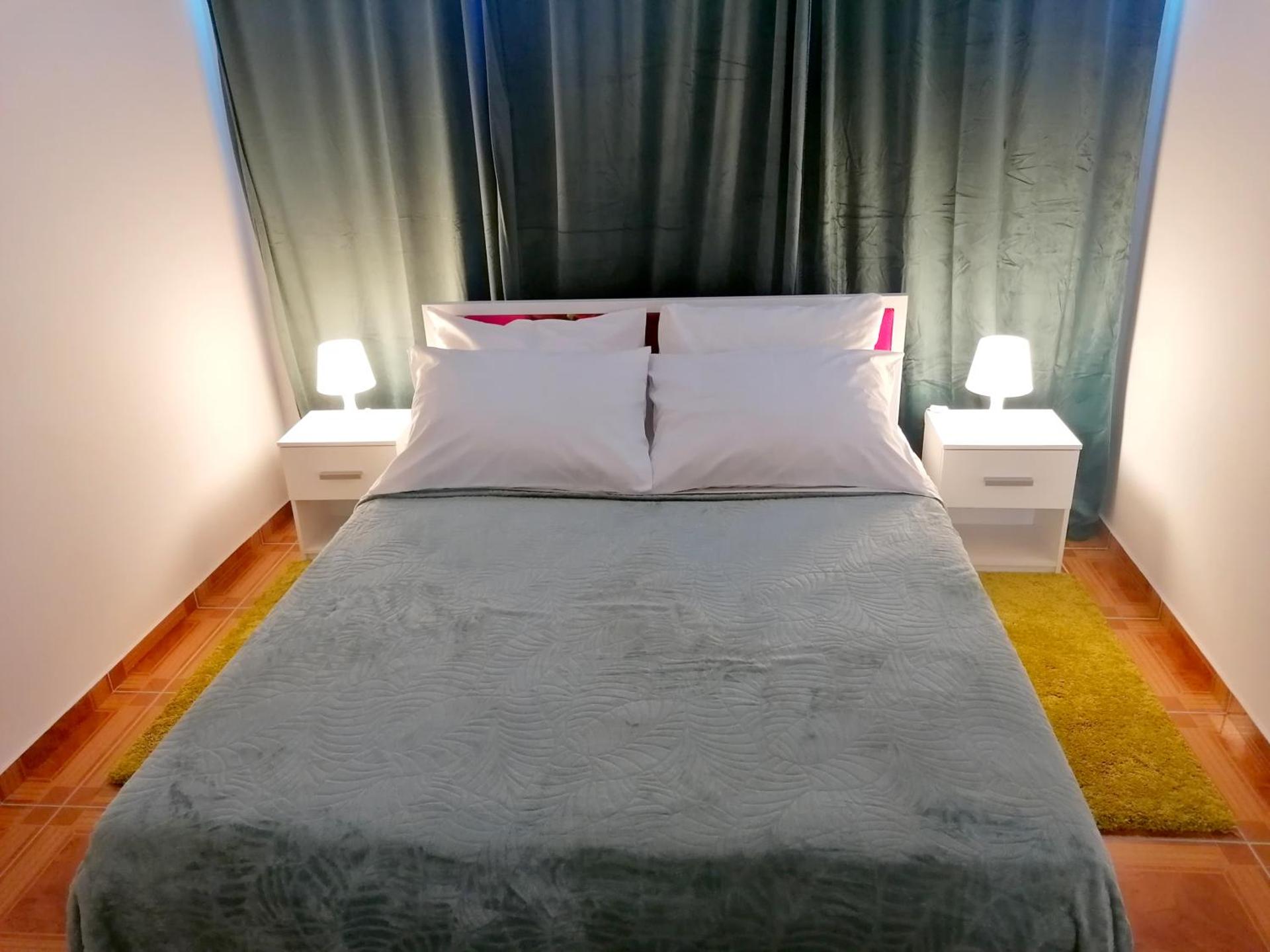 TRI KRALJA - THREE KINGS Apartments in the center with private parking