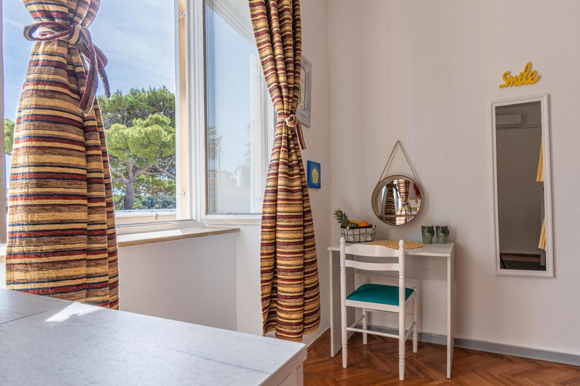 Bed in 4-Bed Mixed Dormitory Room