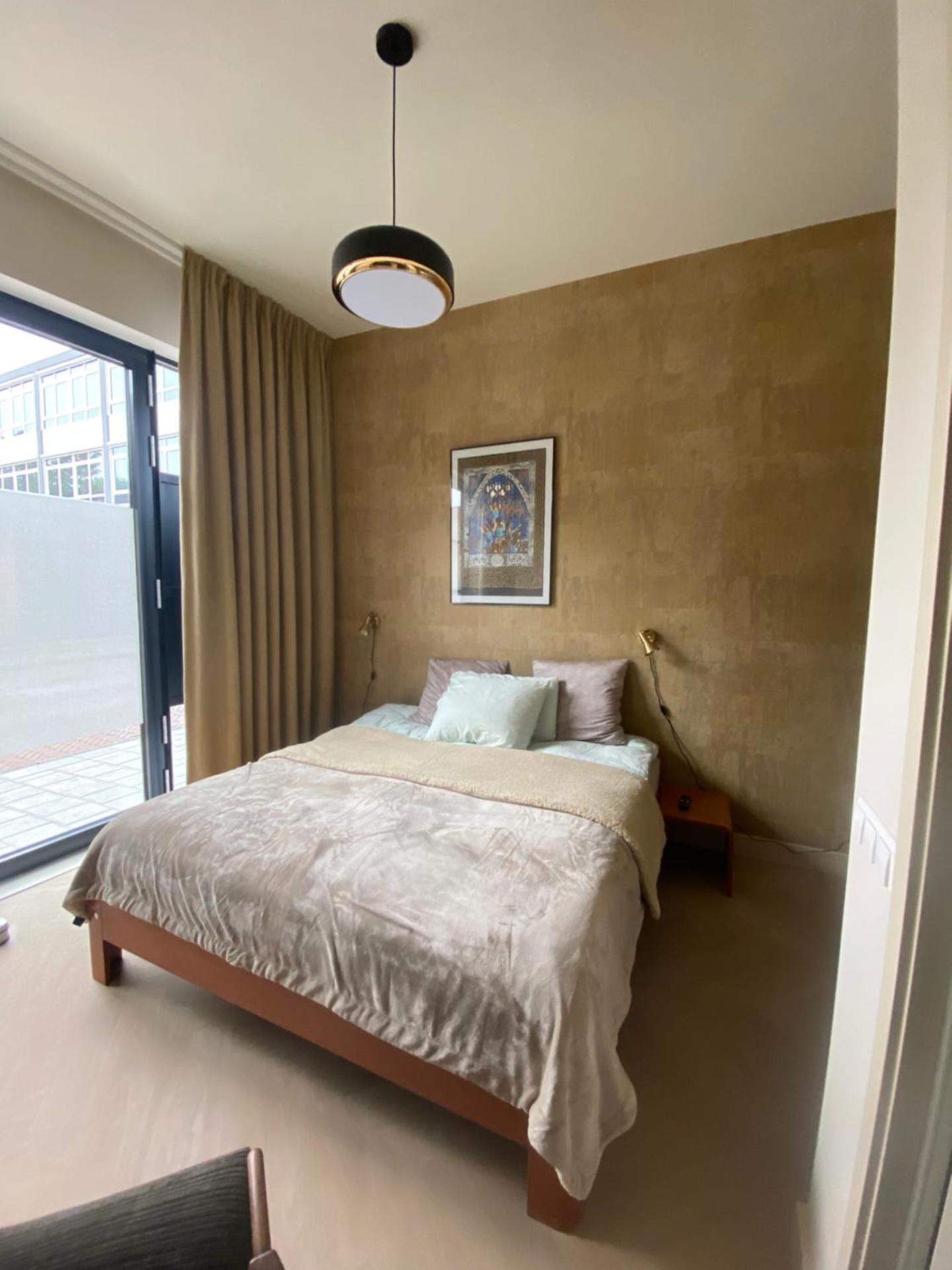 Gorgeous room near Haarlem Station, city center