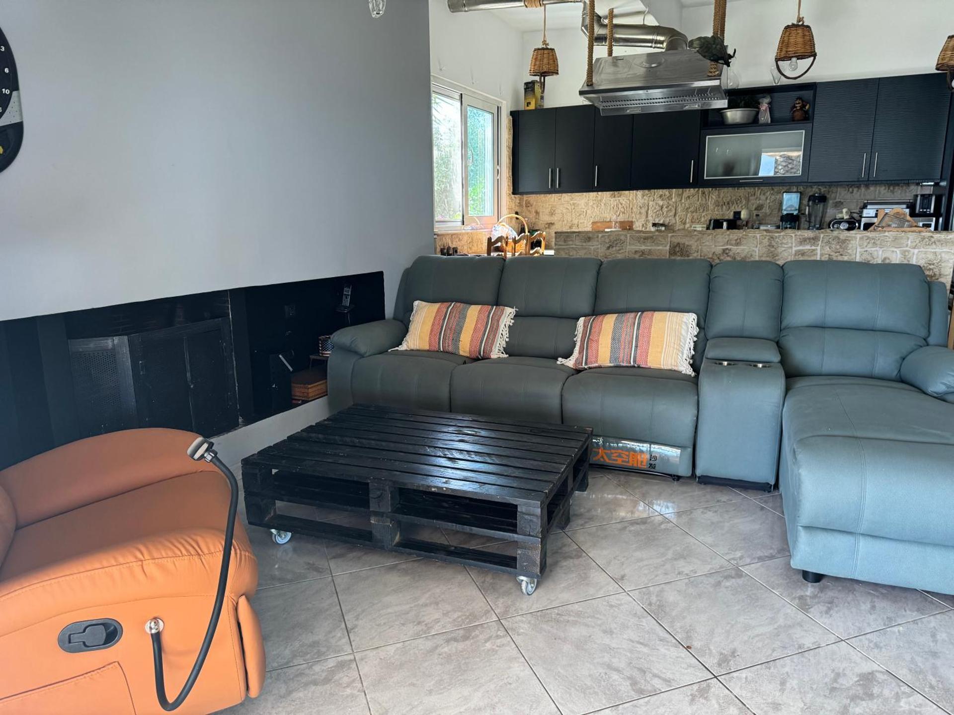 Zoza Luxury villa isthmia by the sea with private pool