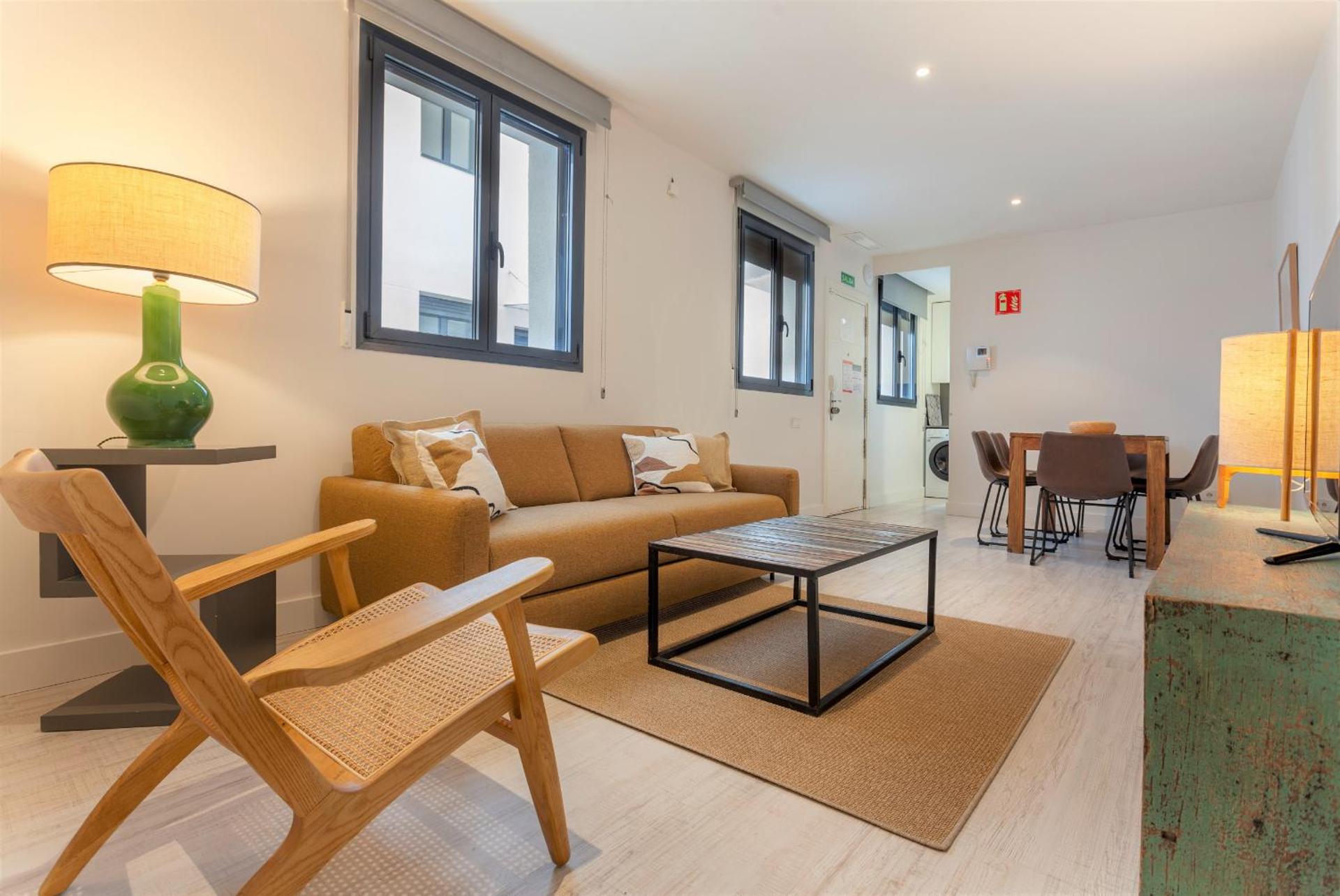 Communal lounge/ TV room