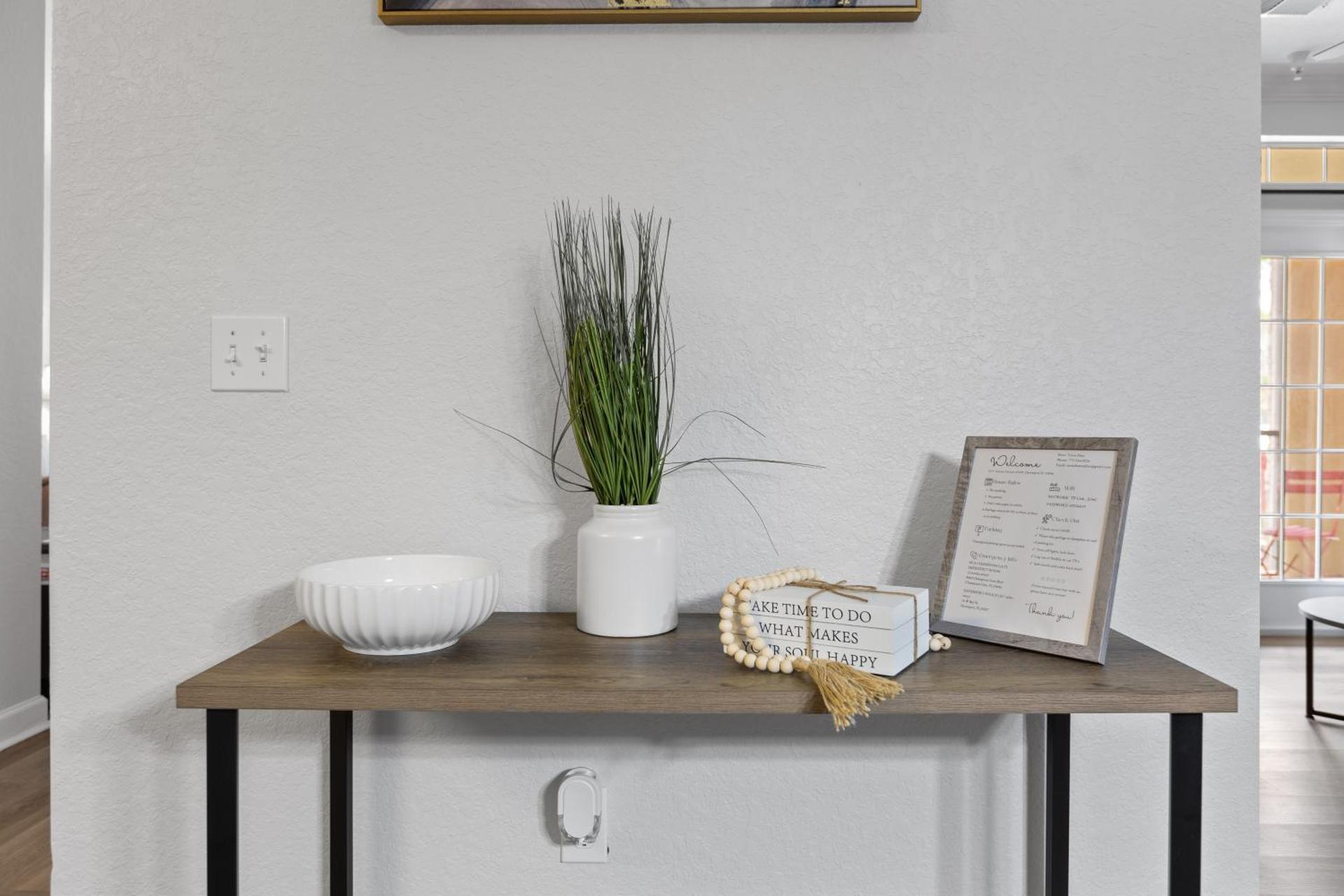 Near Disney w/ pool-3BR/2BA-Spacious & Cozy Condo