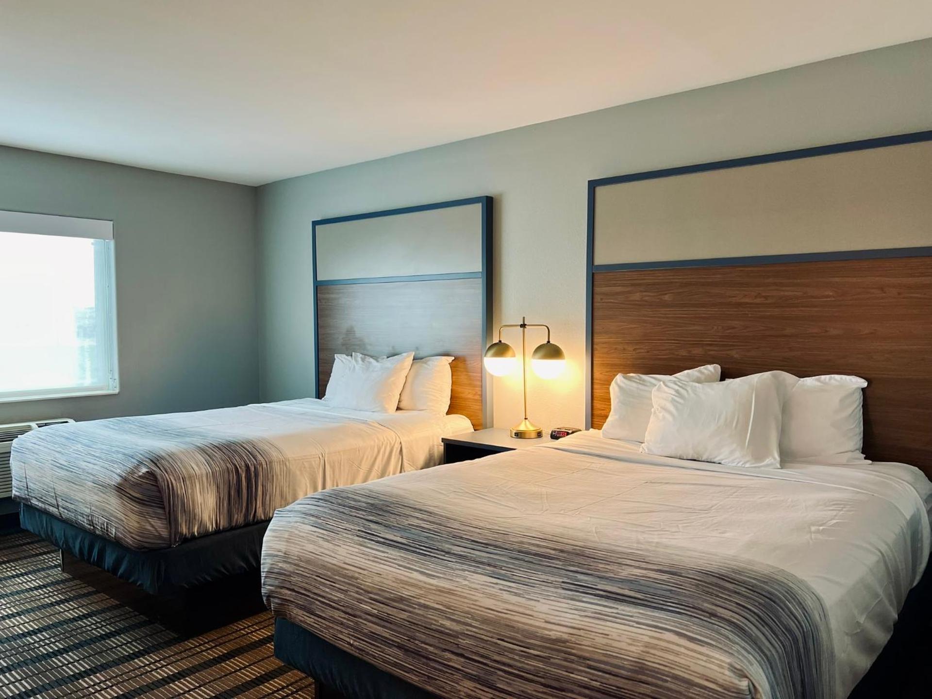 Queen Room with Two Queen Beds - Non-Smoking