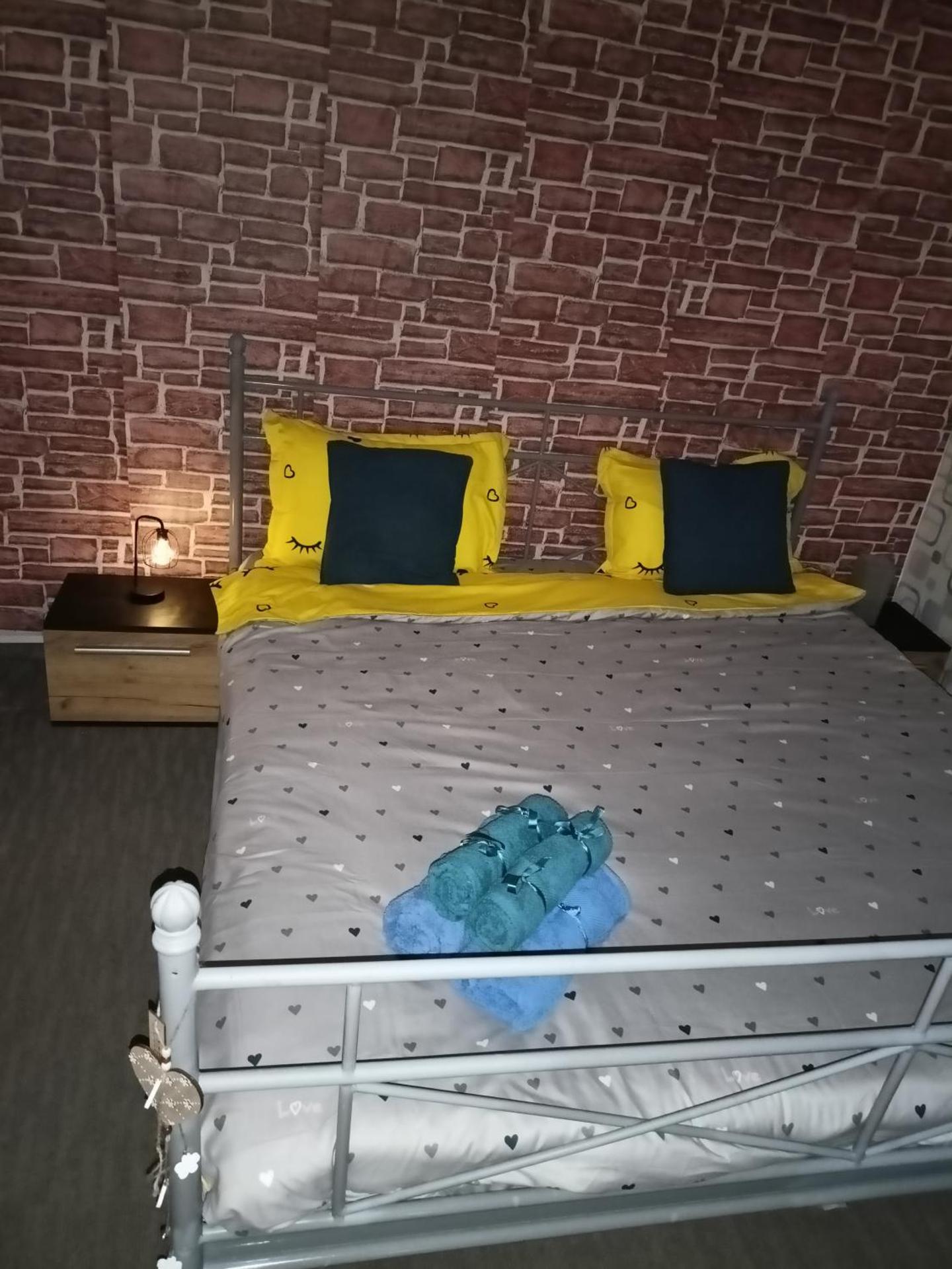 Apartment Happy June