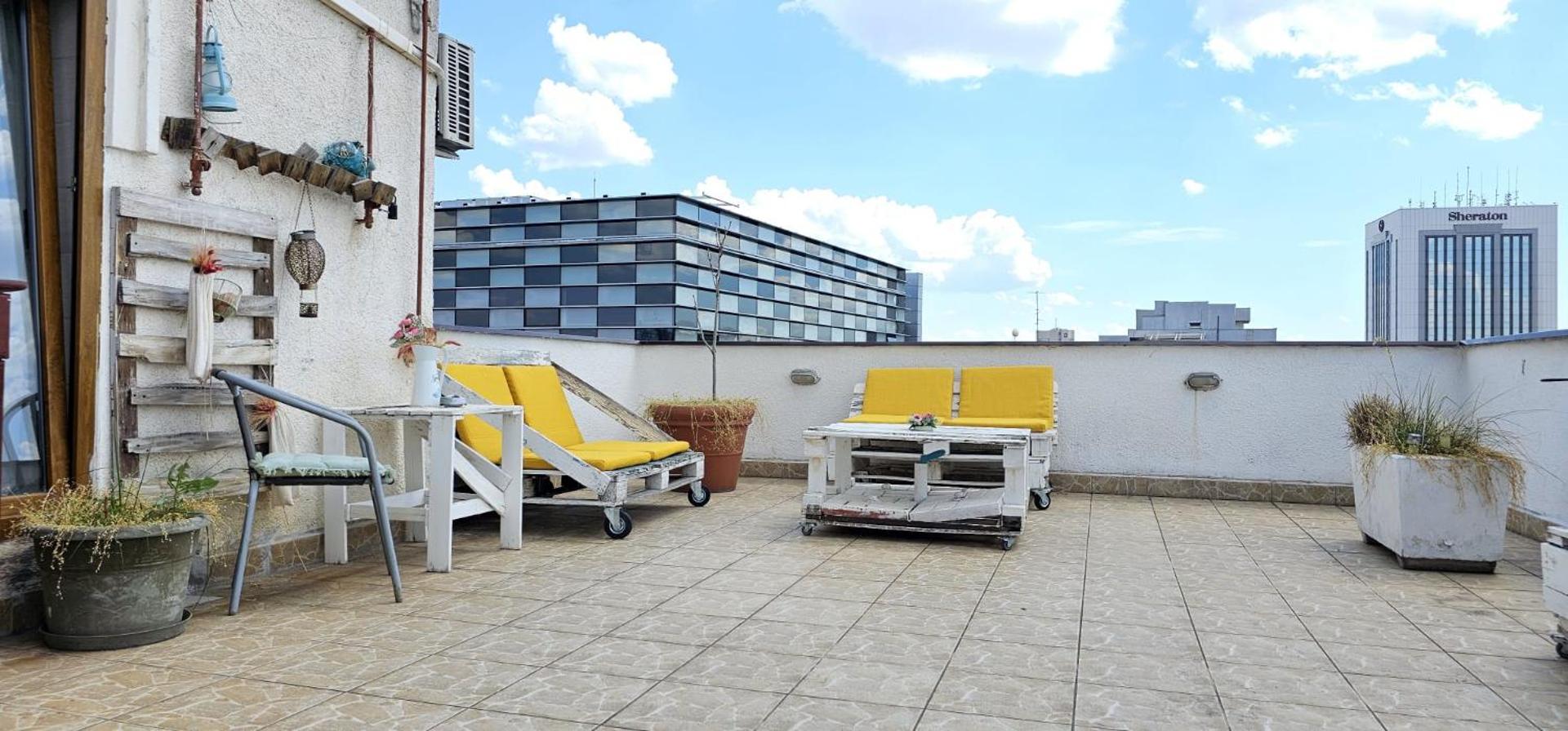 Sweet Dreams Suites Panoramic Studio Zodiac Dorobanti