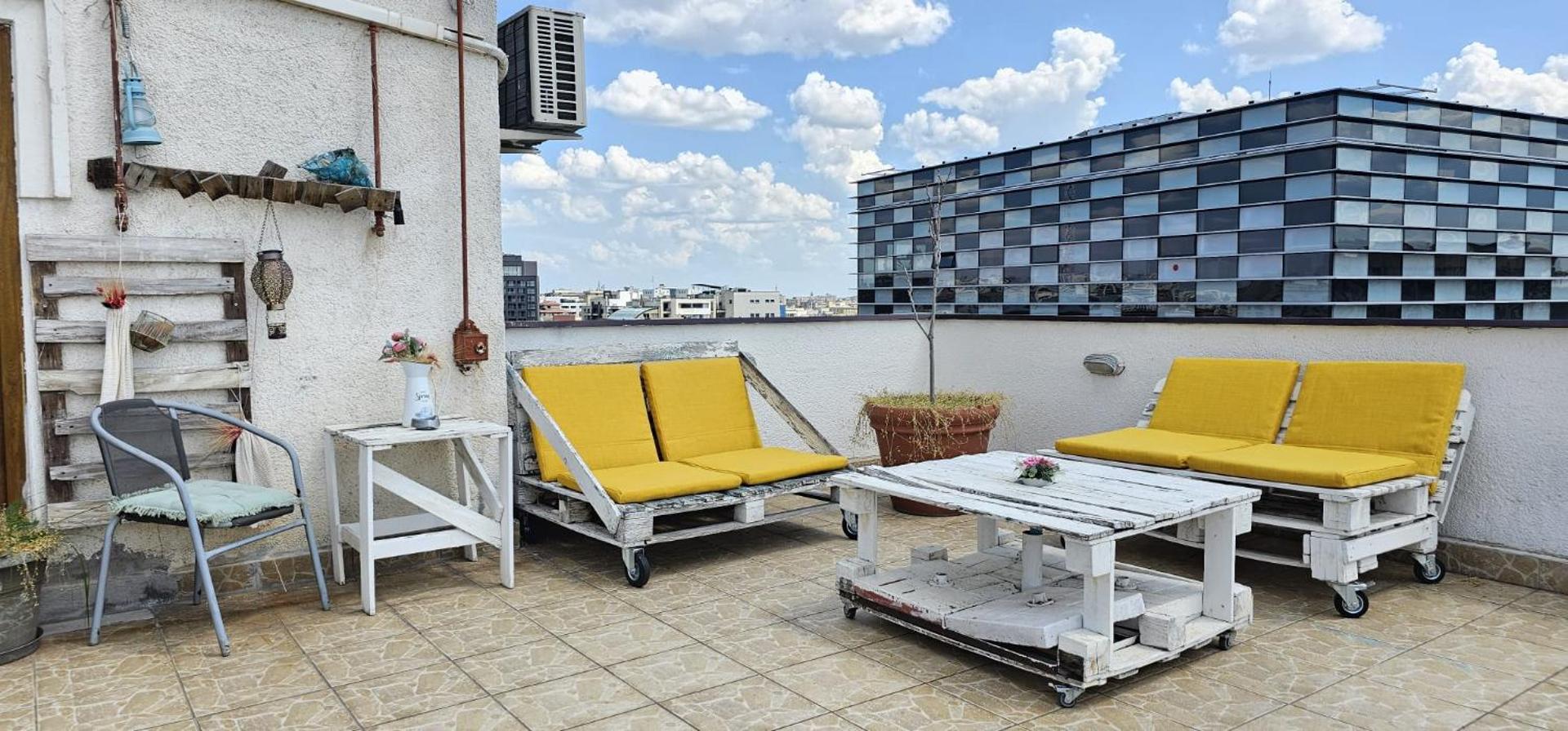 Sweet Dreams Suites Panoramic Studio Zodiac Dorobanti