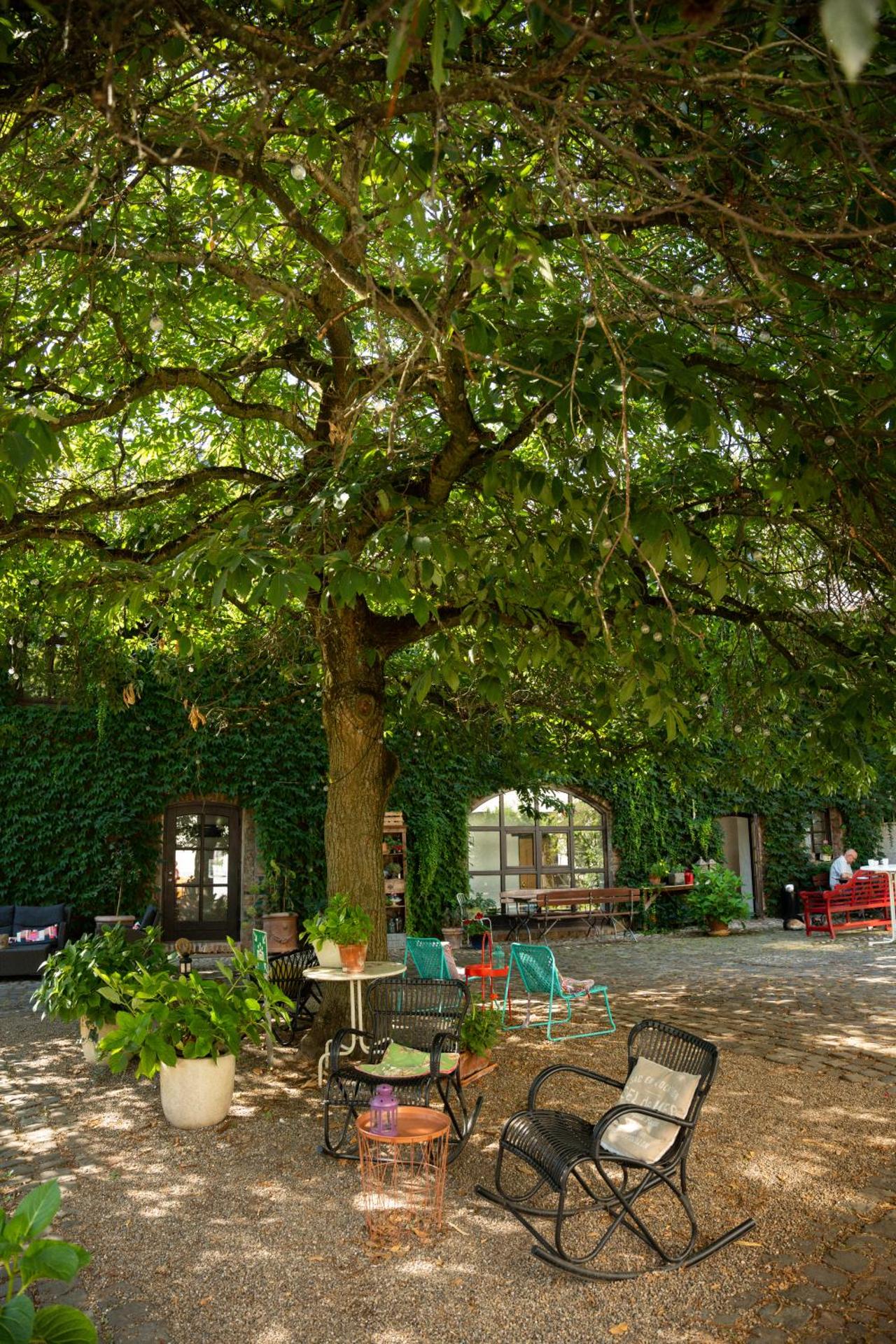 Inner courtyard view