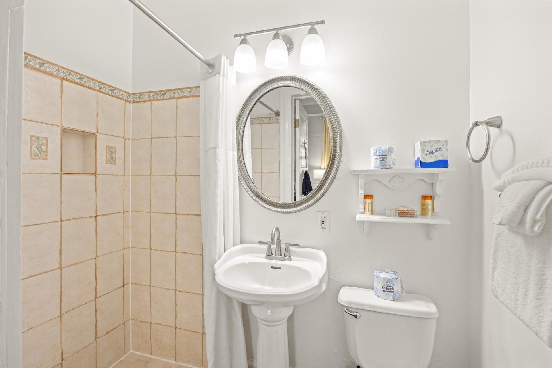 King Room - Non-Smoking