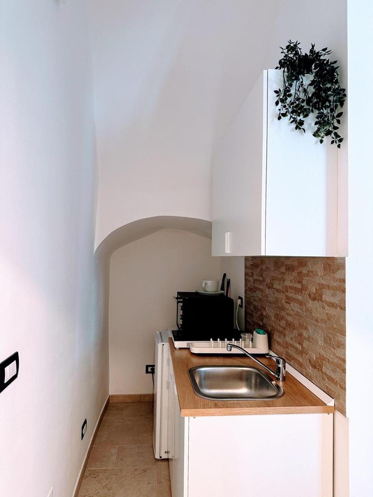 HOME SWEET HOME Antonella