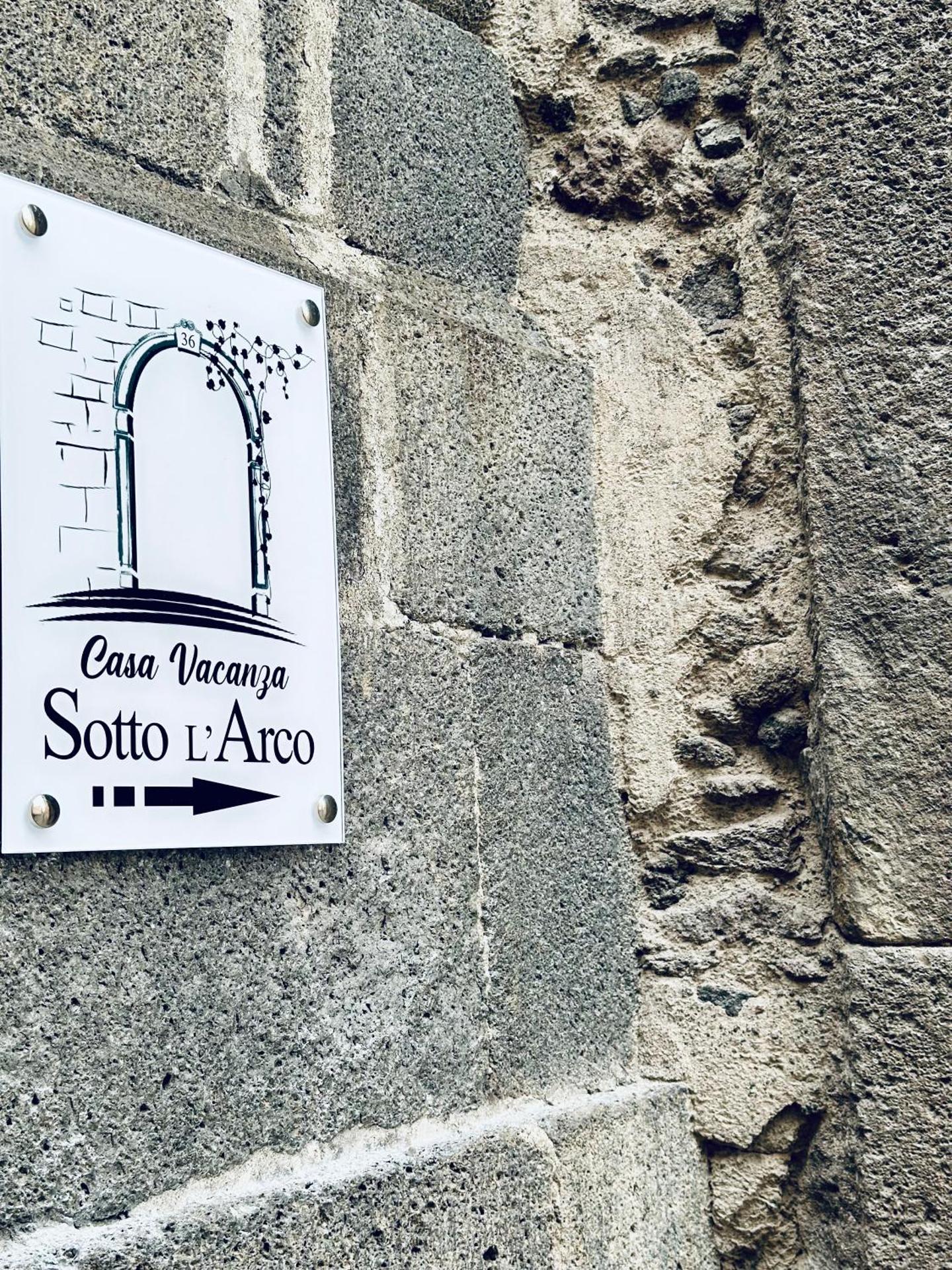 Sotto l'Arco