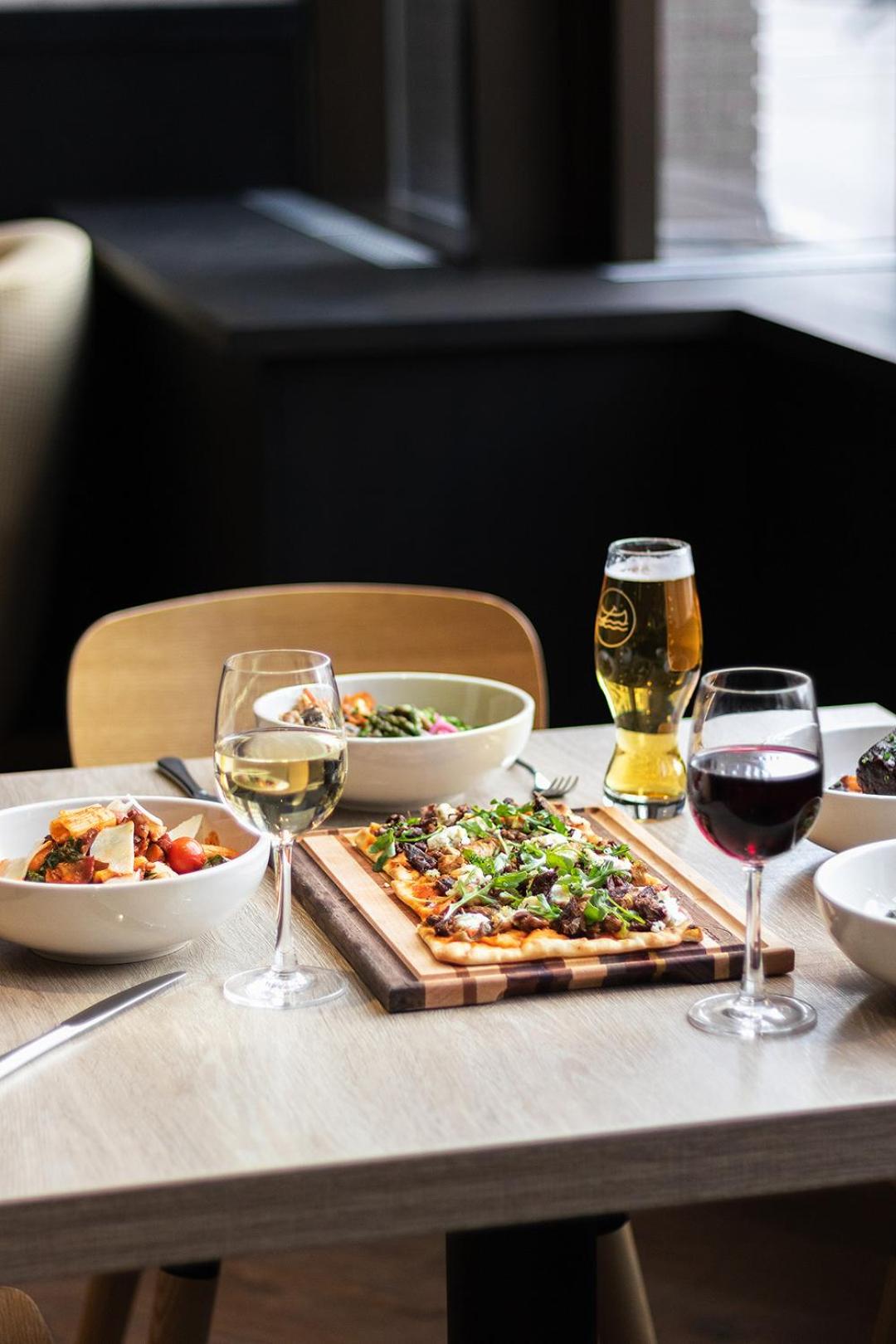 Restaurant/places to eat