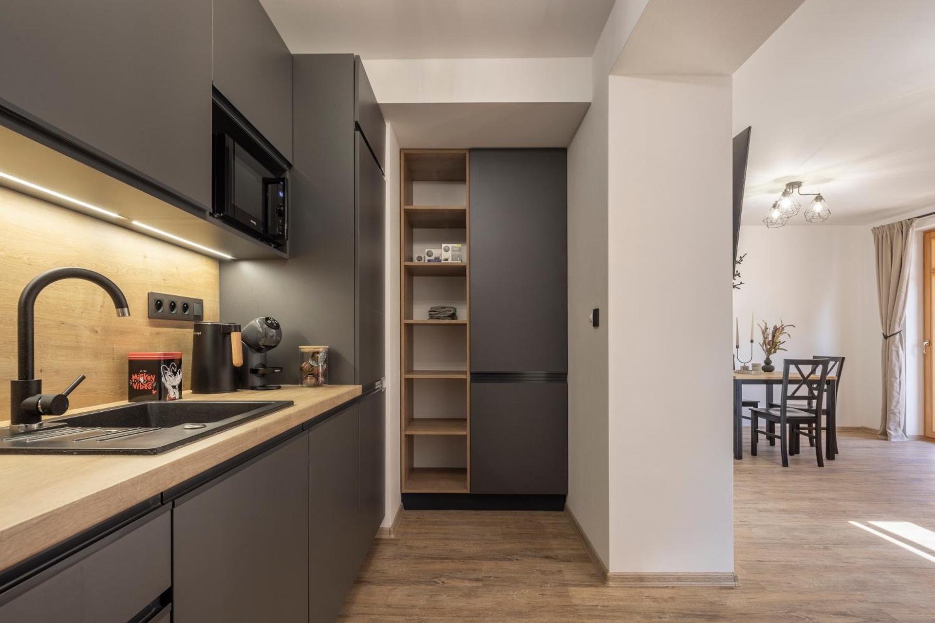 Kitchen or kitchenette