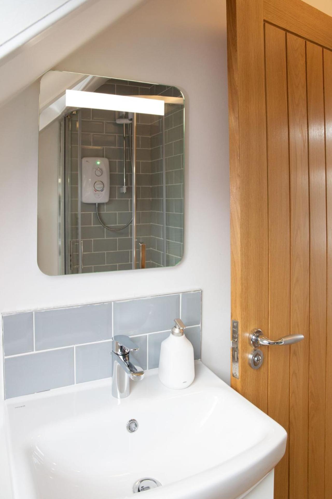 Forty Winks Loch Lomond