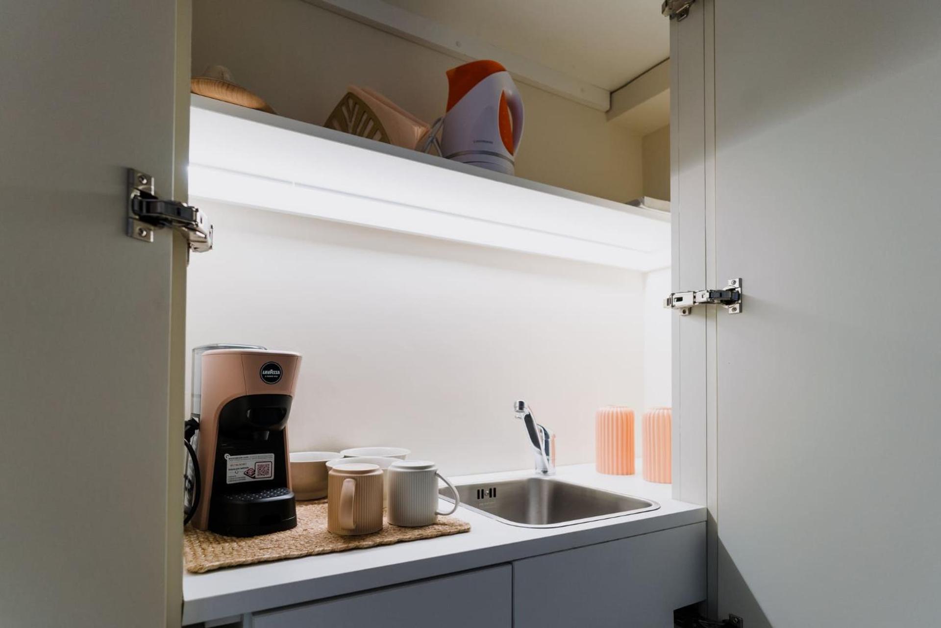 Coffee/tea facilities