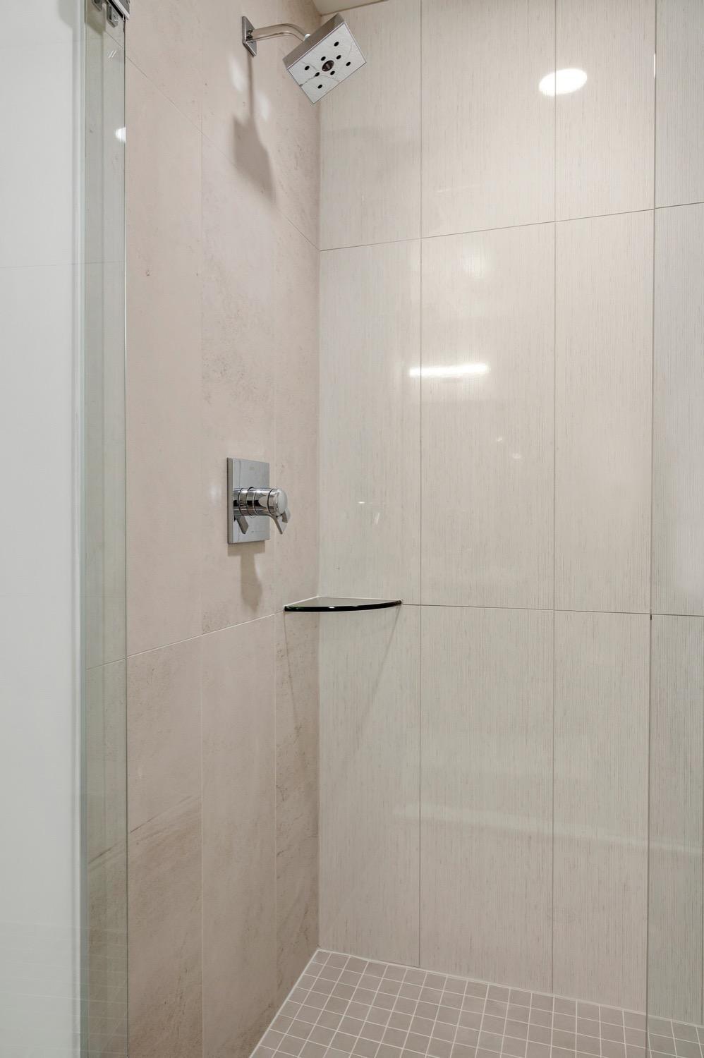 Modern Lifestyle Loft with View - Zuni Lofts