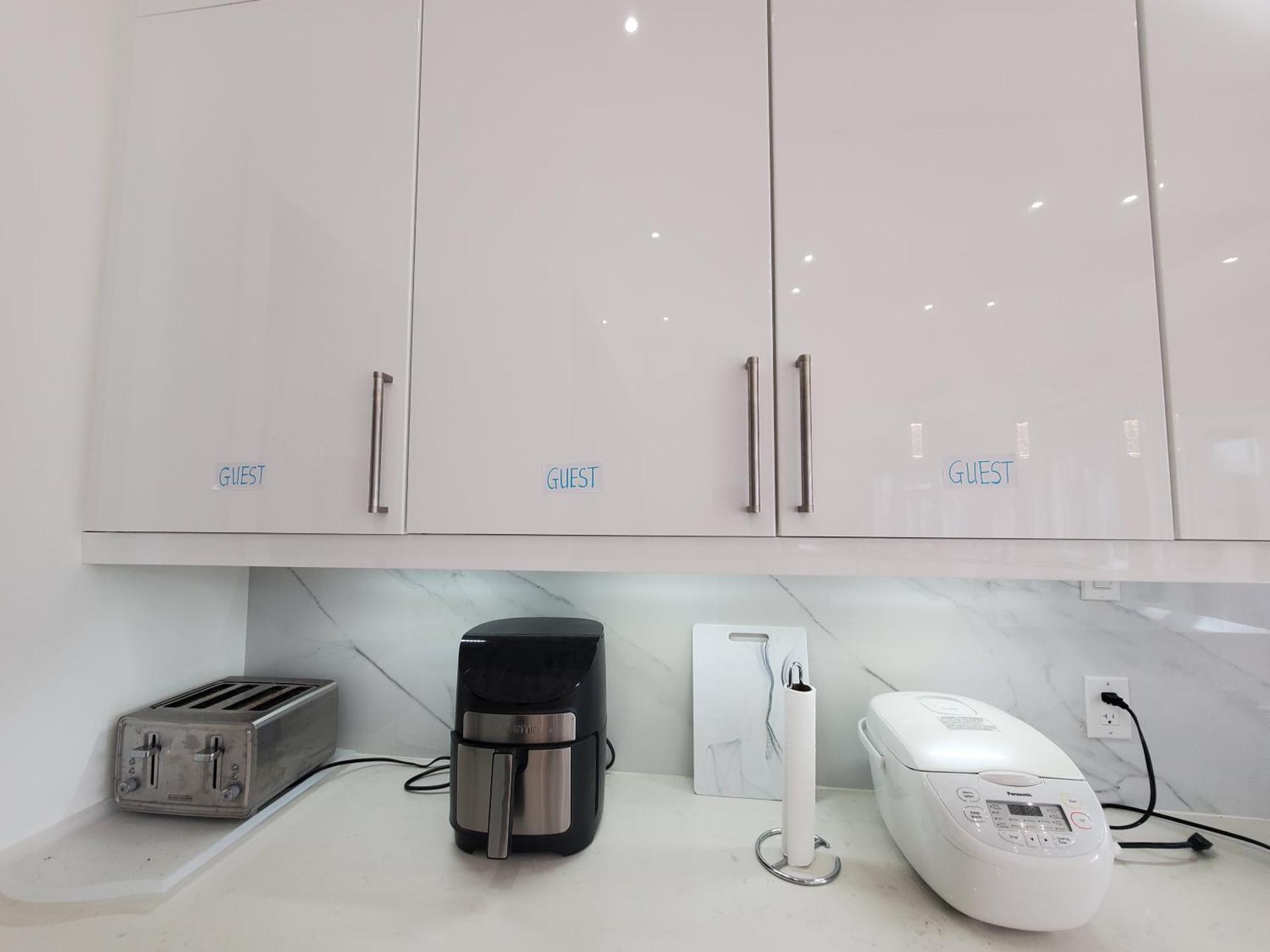 Coffee/tea facilities