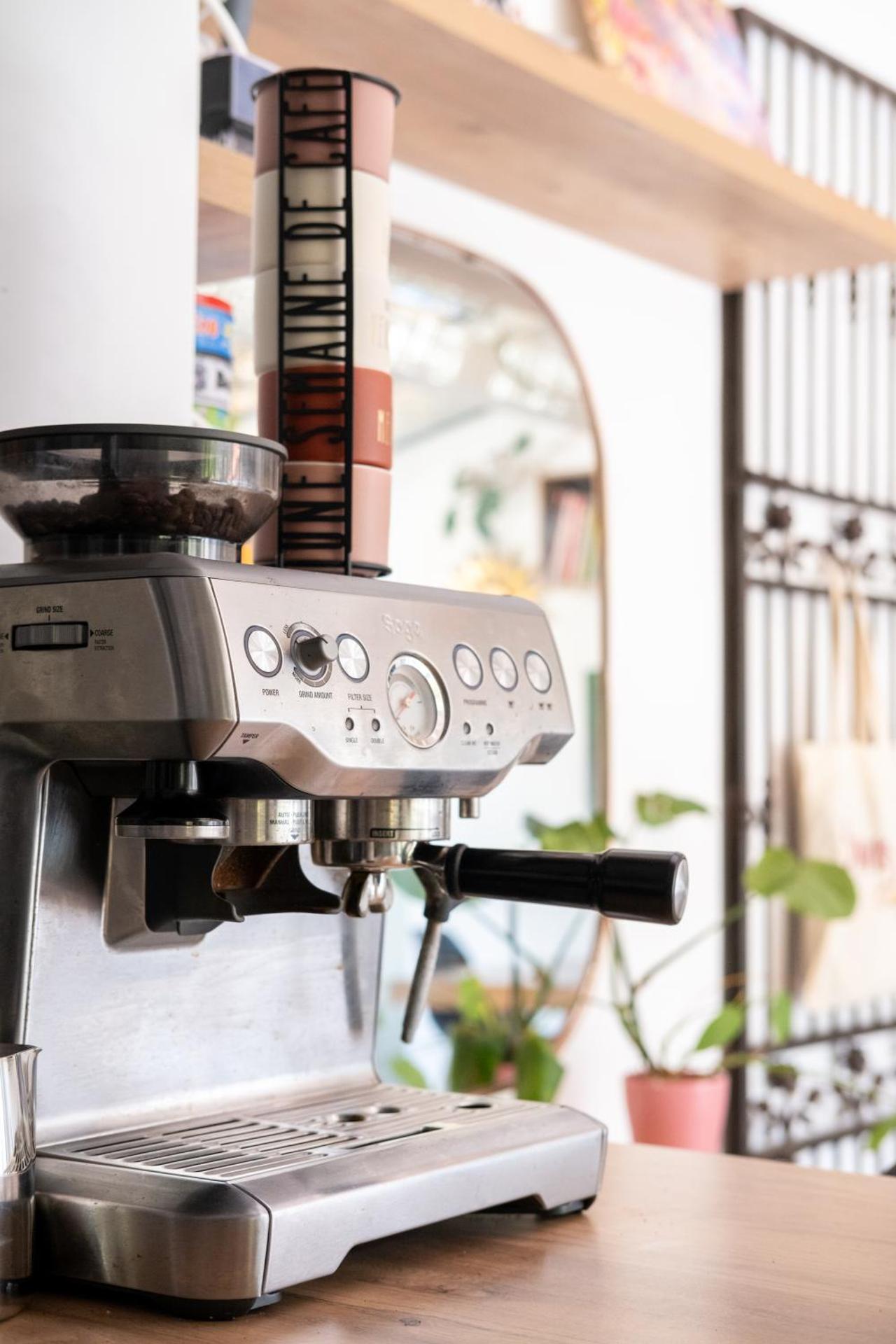 Coffee/tea facilities