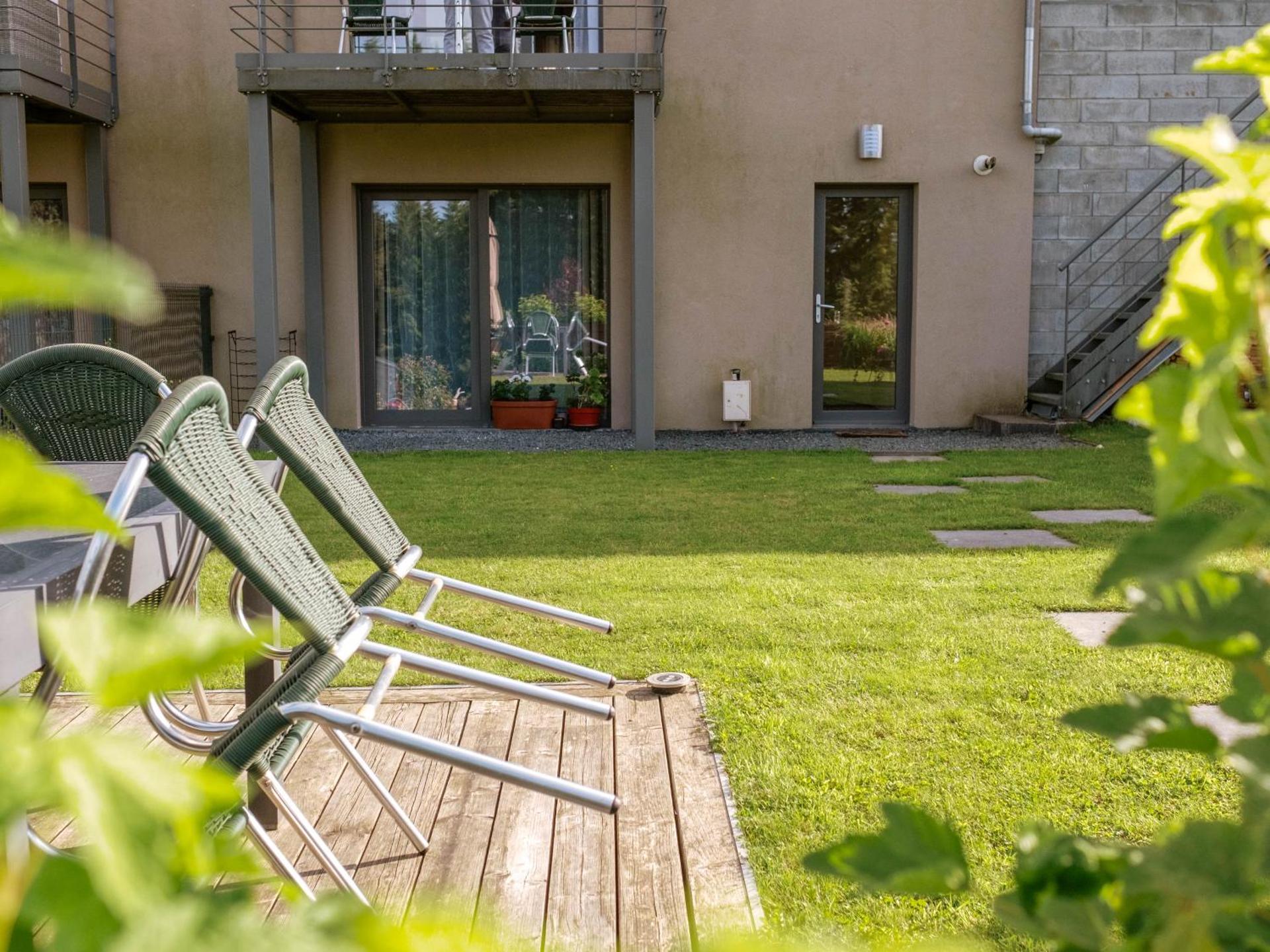 Appartement Sur Jardin Verdoyant