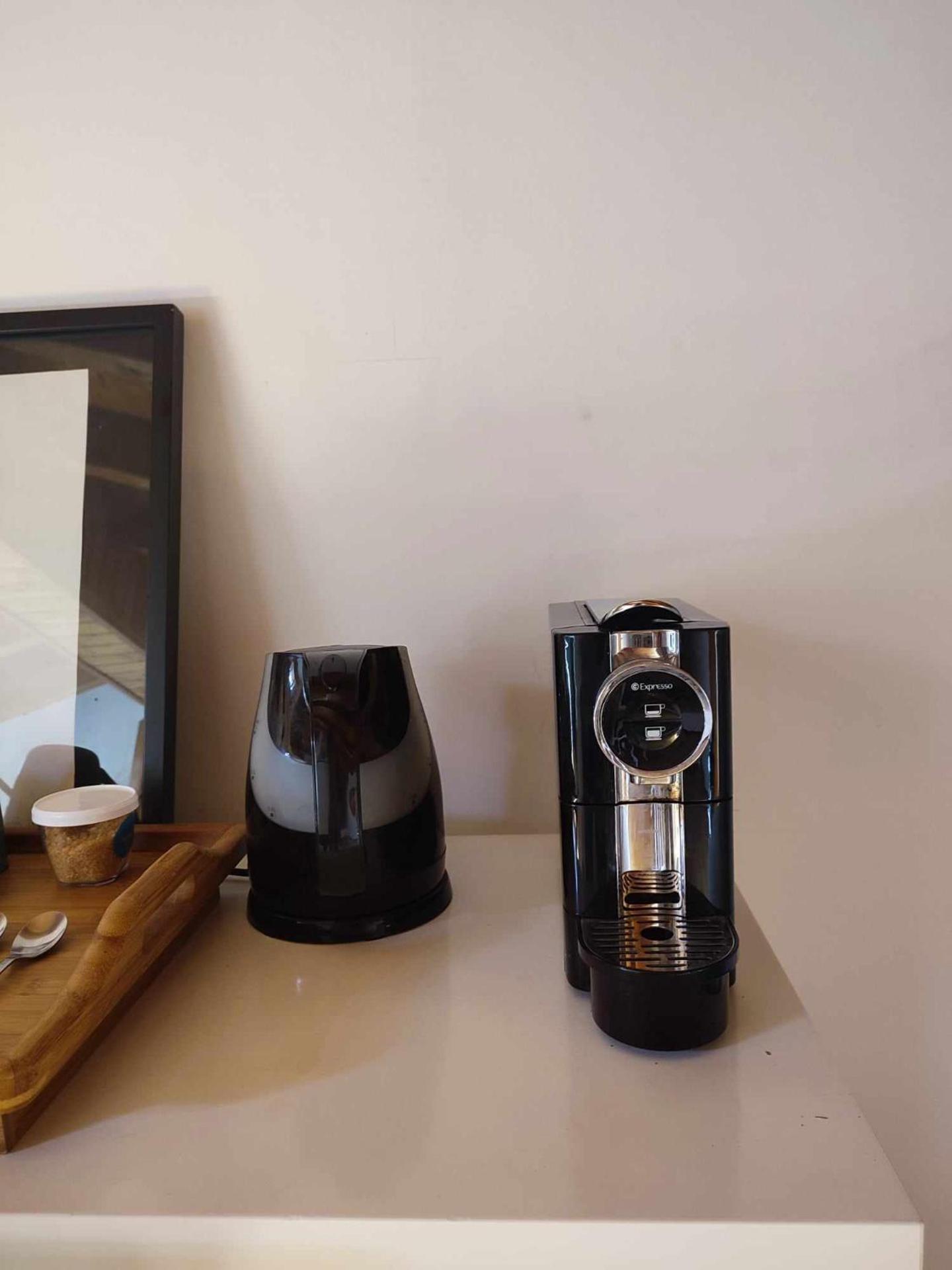 Coffee/tea facilities