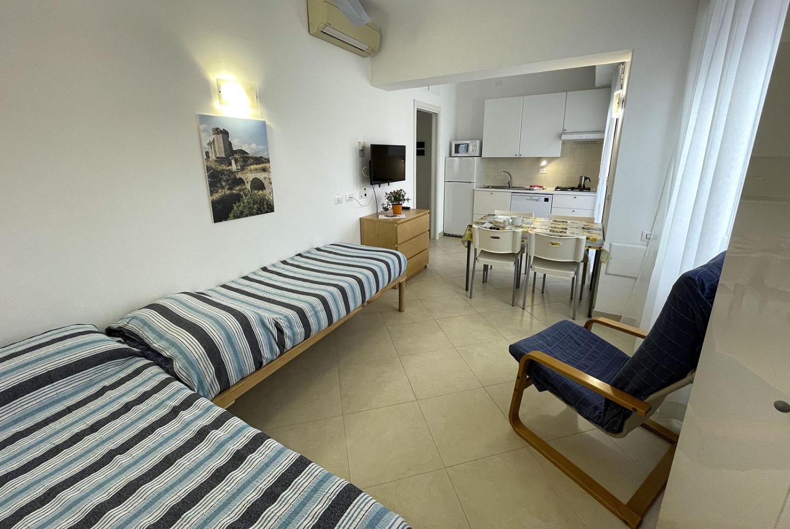 One-Bedroom Apartment